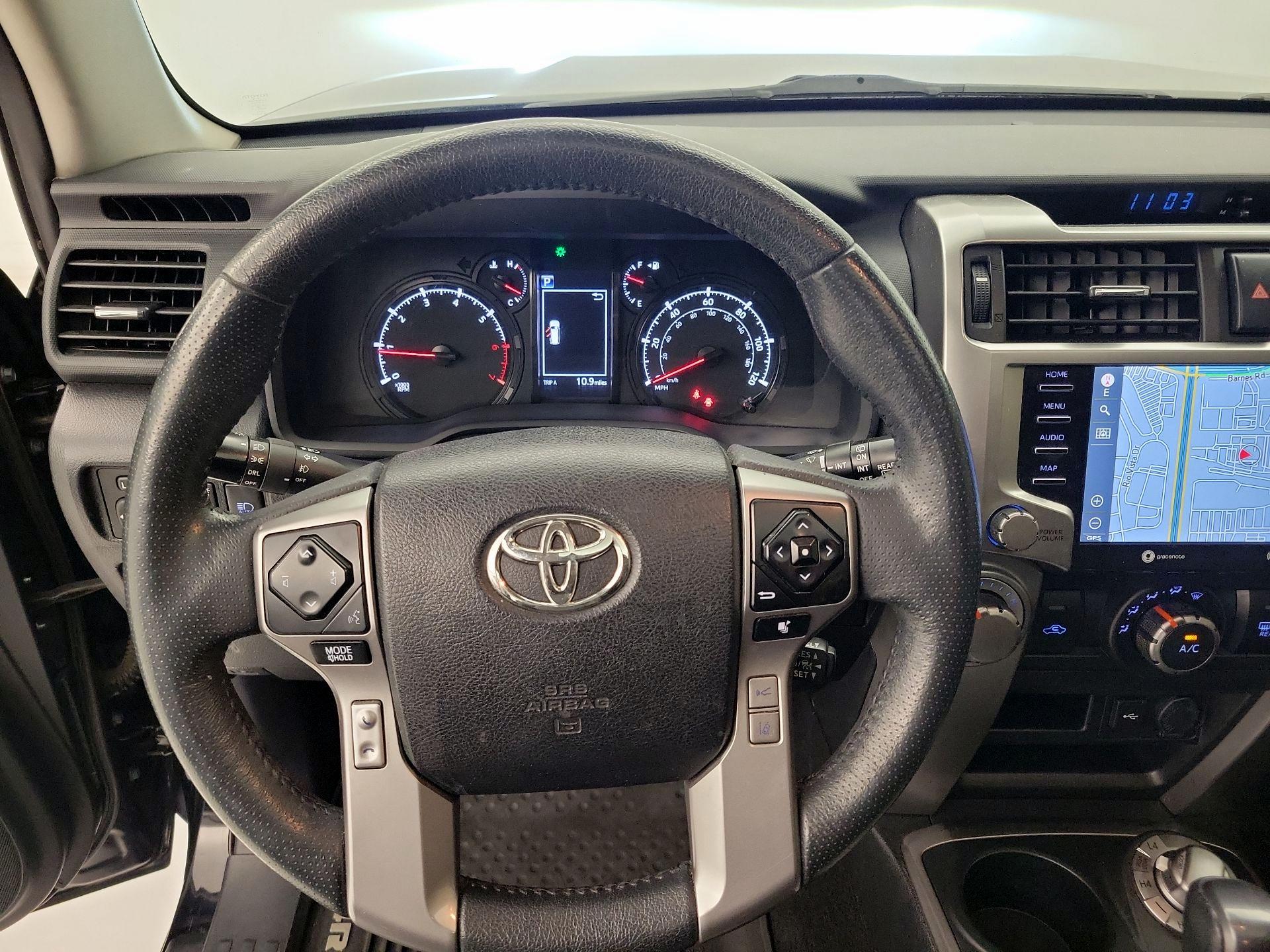 Thumbnail: 2020 Toyota 4Runner - 10