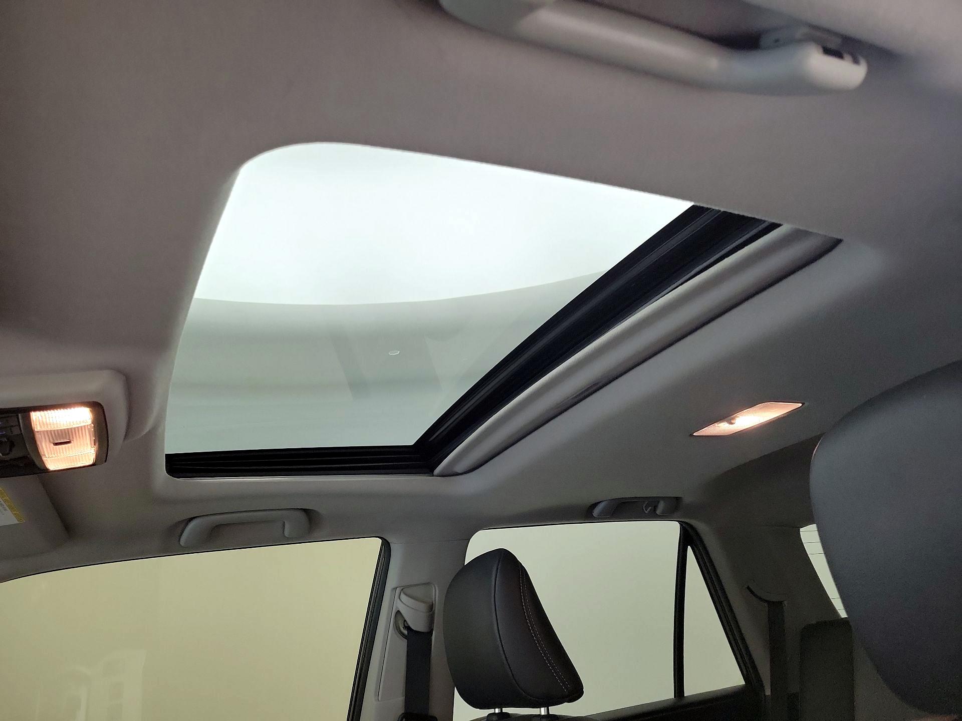 Thumbnail: 2020 Toyota 4Runner - 20