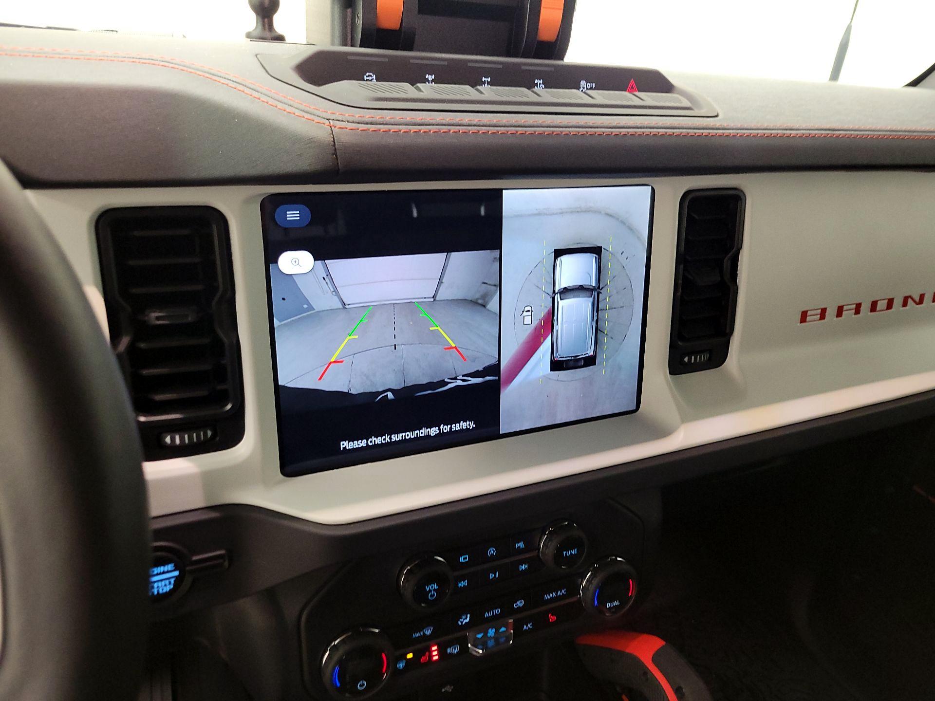 Thumbnail: 2025 Ford Bronco - 15