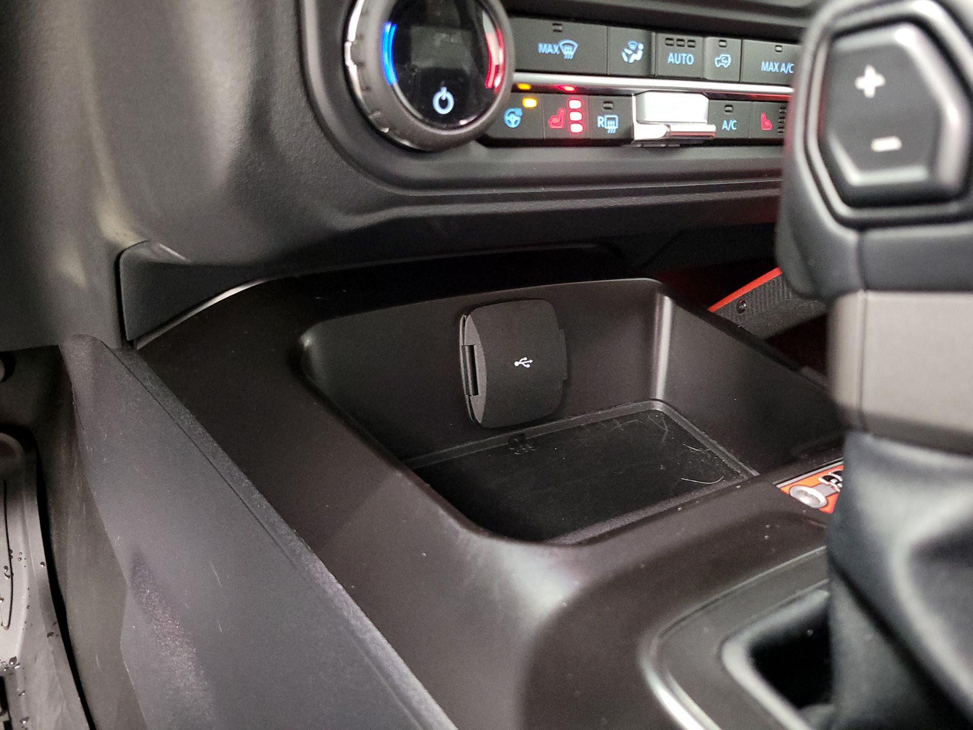 Thumbnail: 2025 Ford Bronco - 19