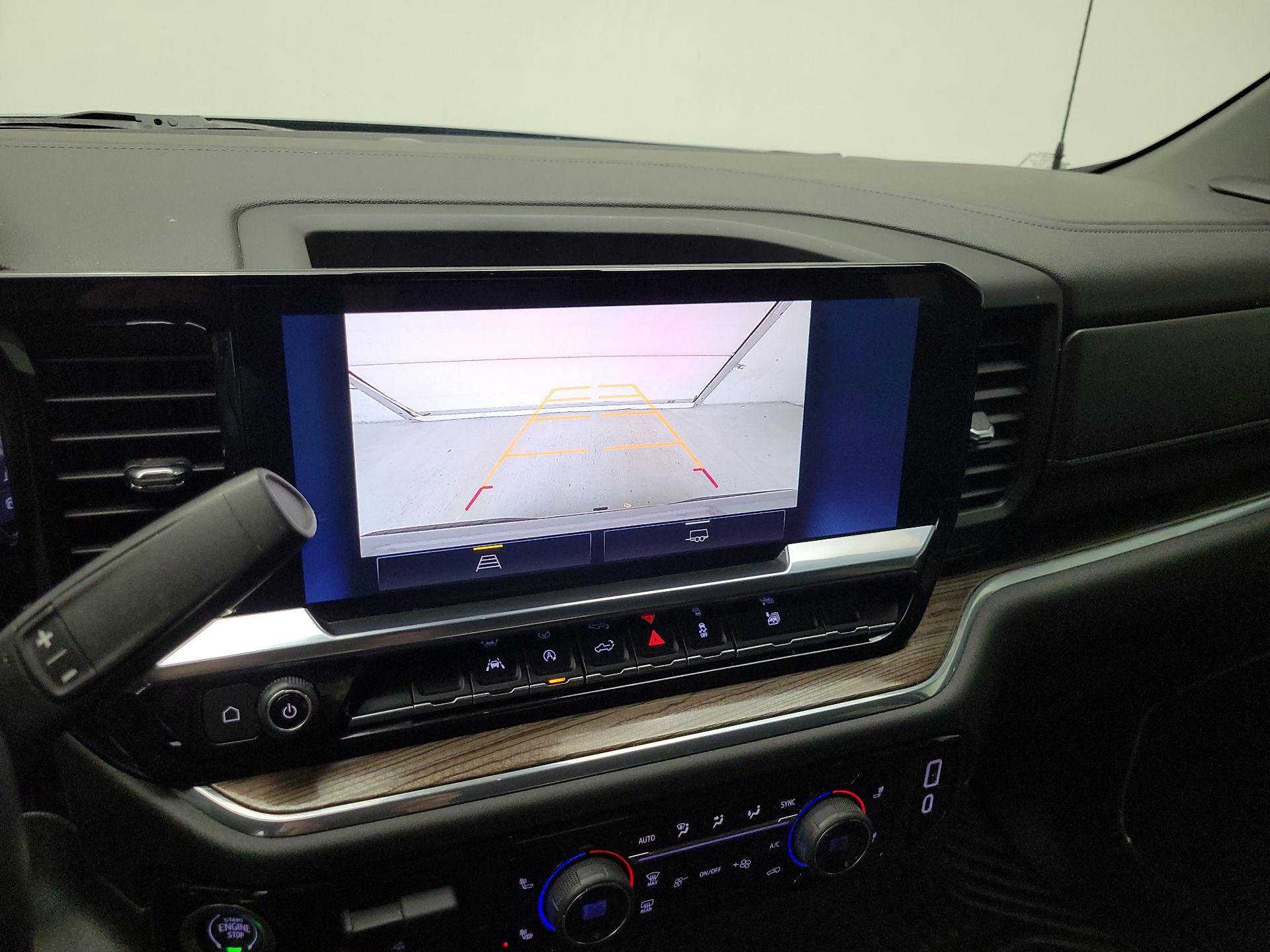 Thumbnail: 2024 Chevrolet Silverado 1500 - 15