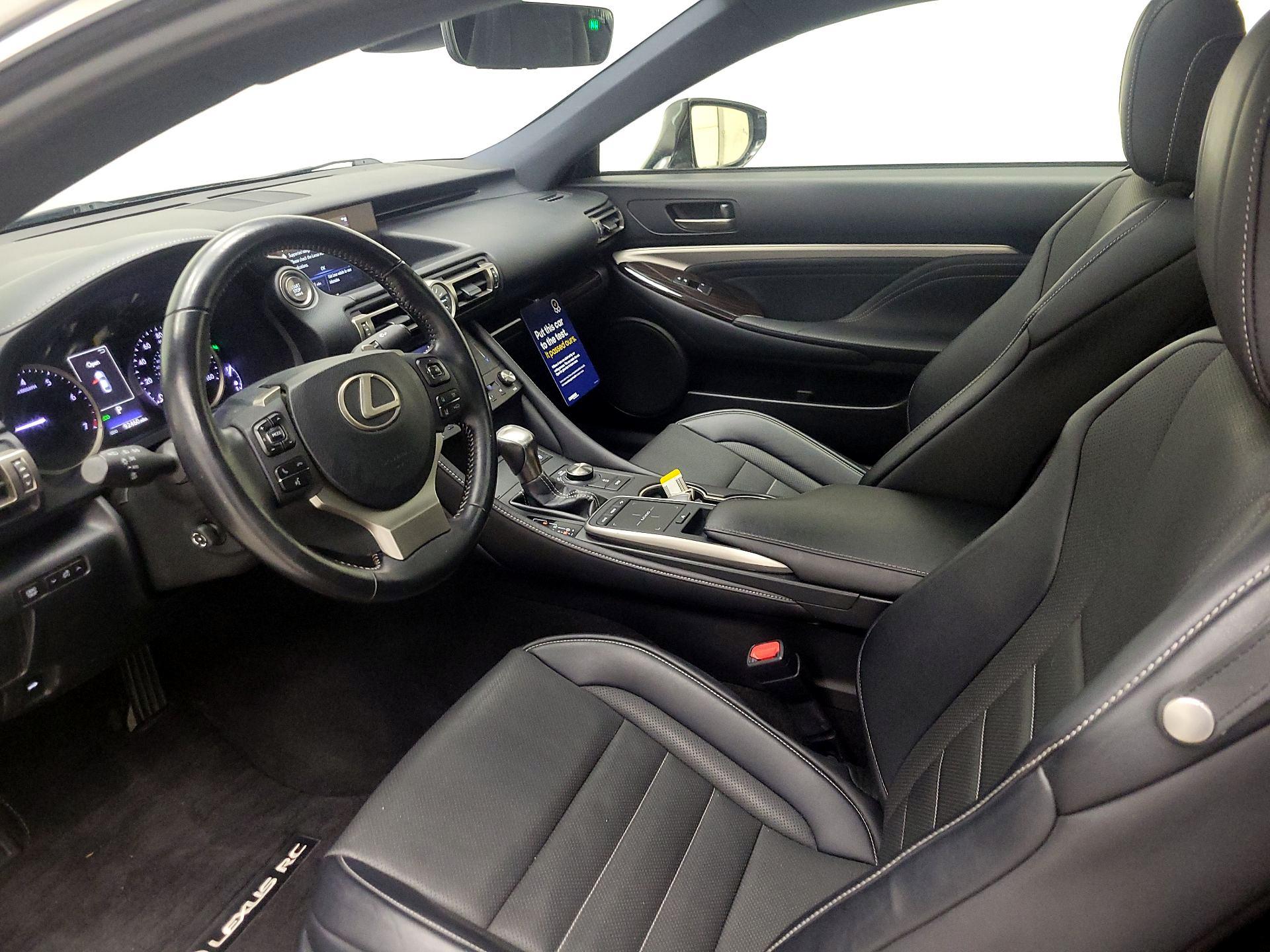 Thumbnail: 2019 Lexus RC - 11