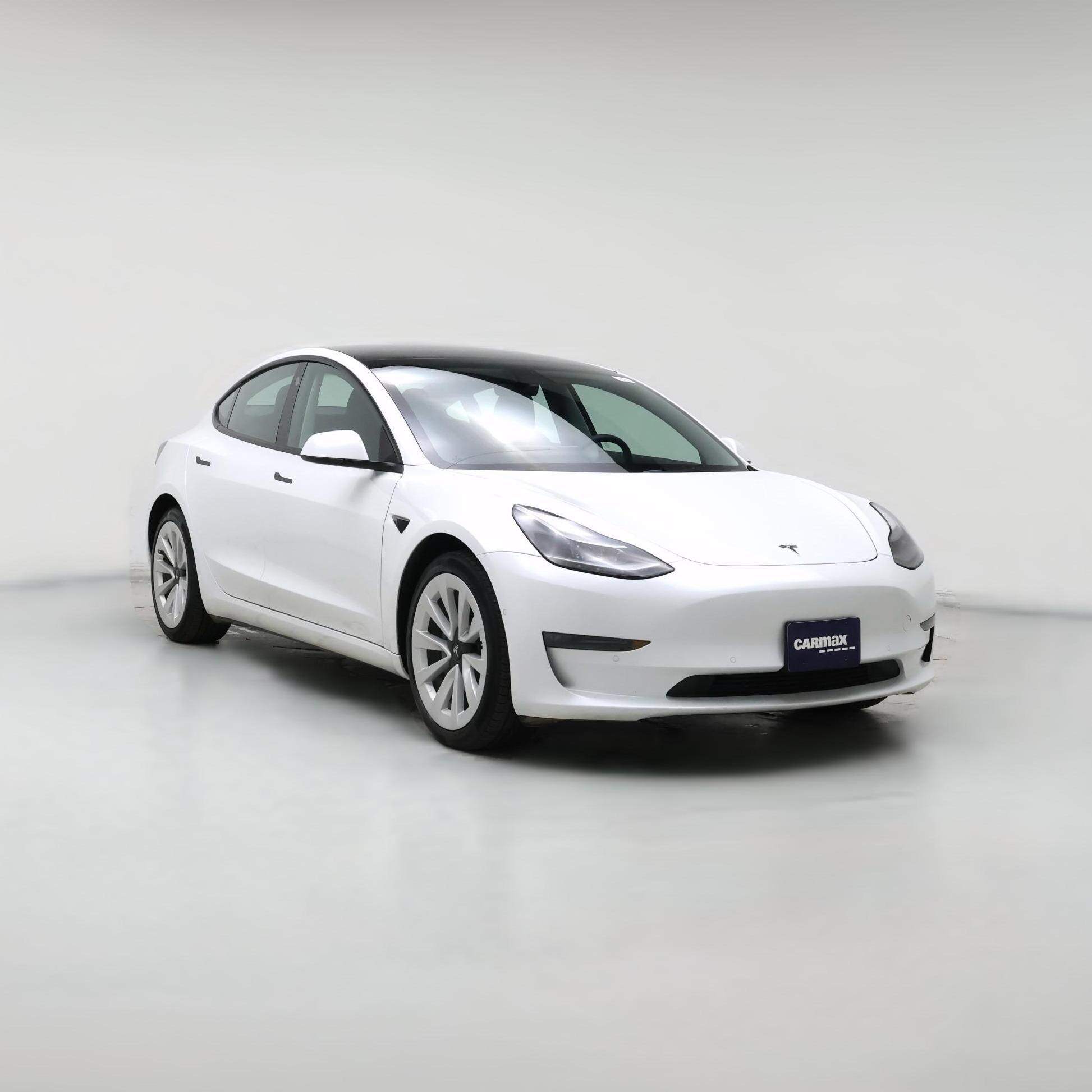 Thumbnail: 2022 Tesla Model 3 - 1