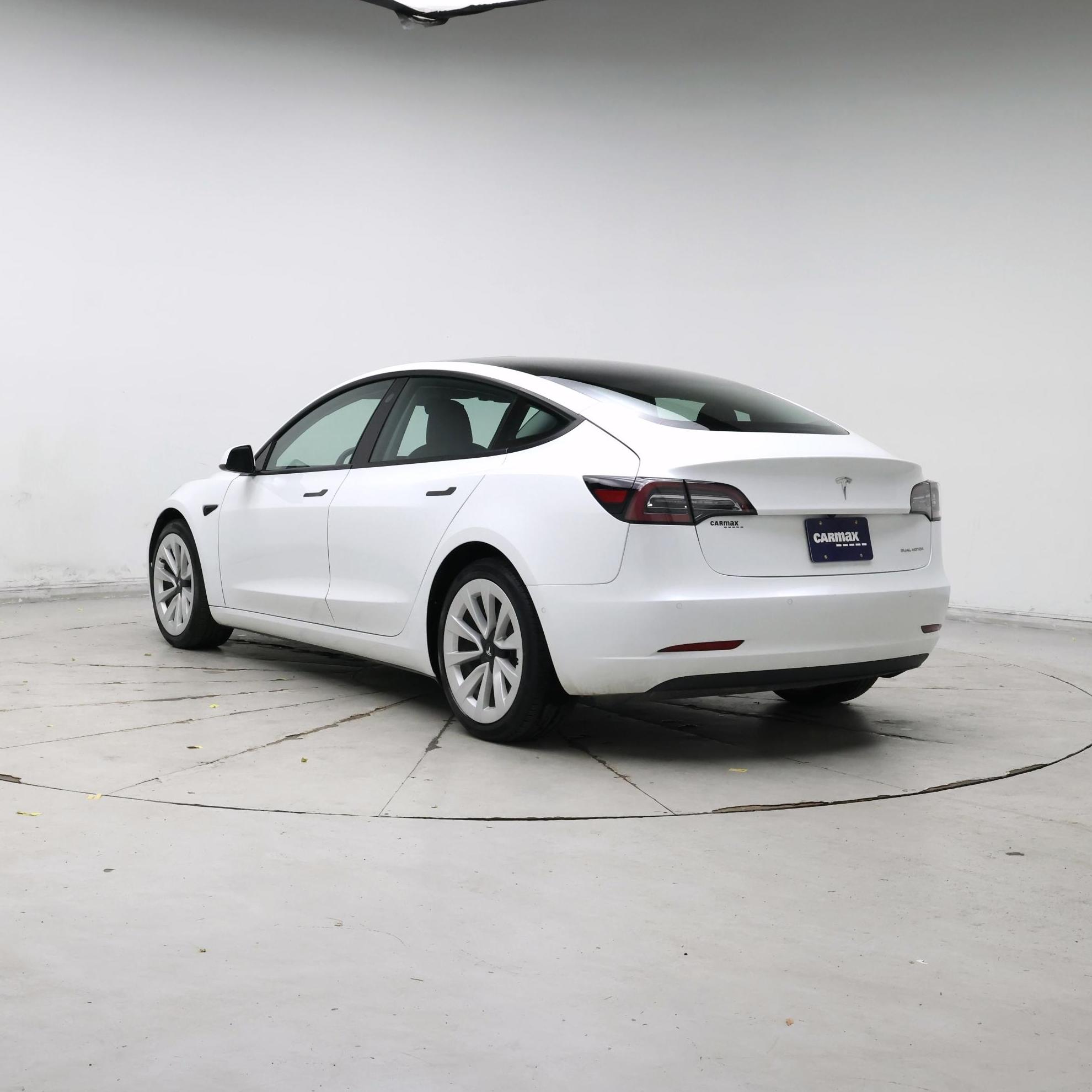 Thumbnail: 2022 Tesla Model 3 - 2