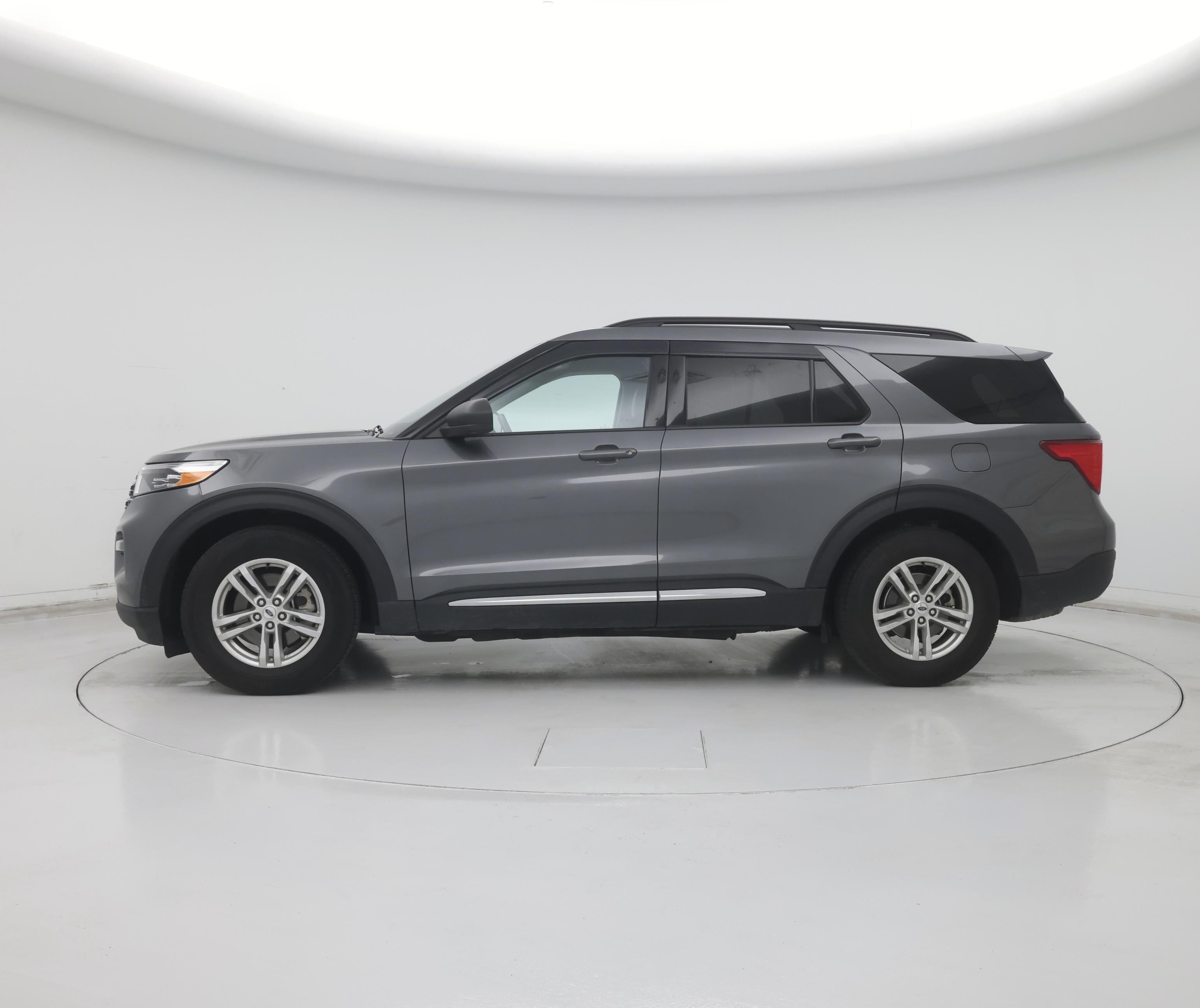 Thumbnail: 2023 Ford Explorer - 3