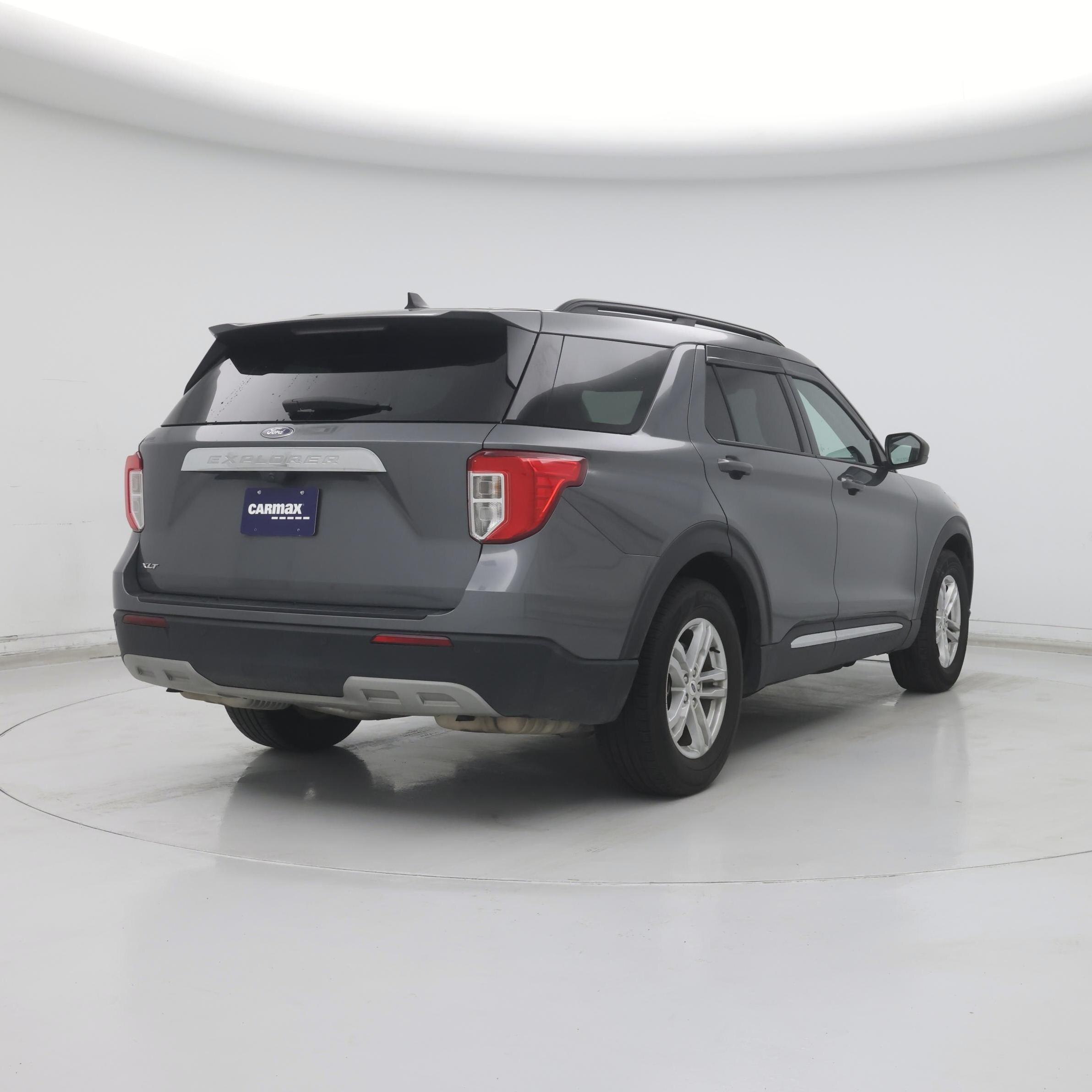 Thumbnail: 2023 Ford Explorer - 8