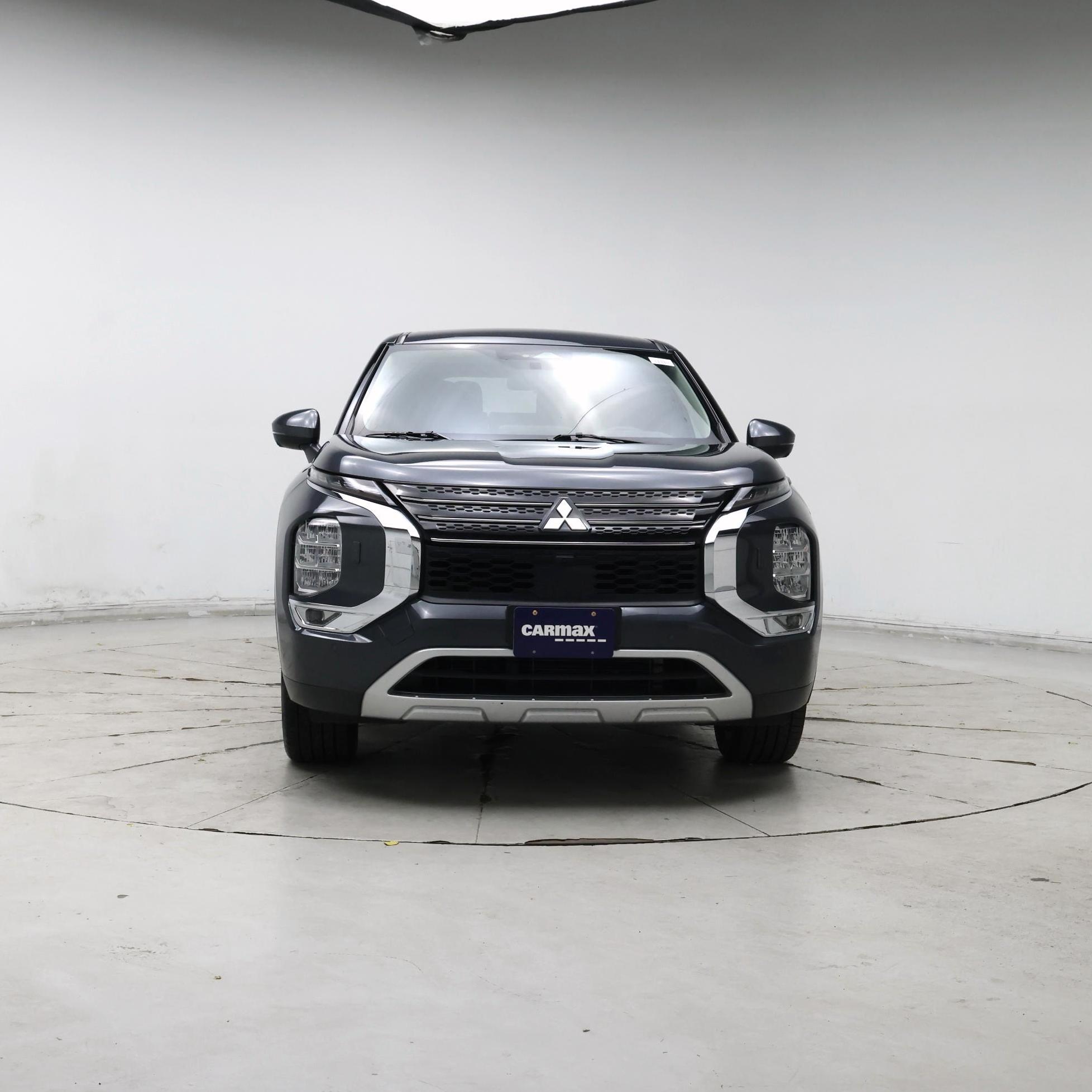 Thumbnail: 2024 Mitsubishi Outlander - 5