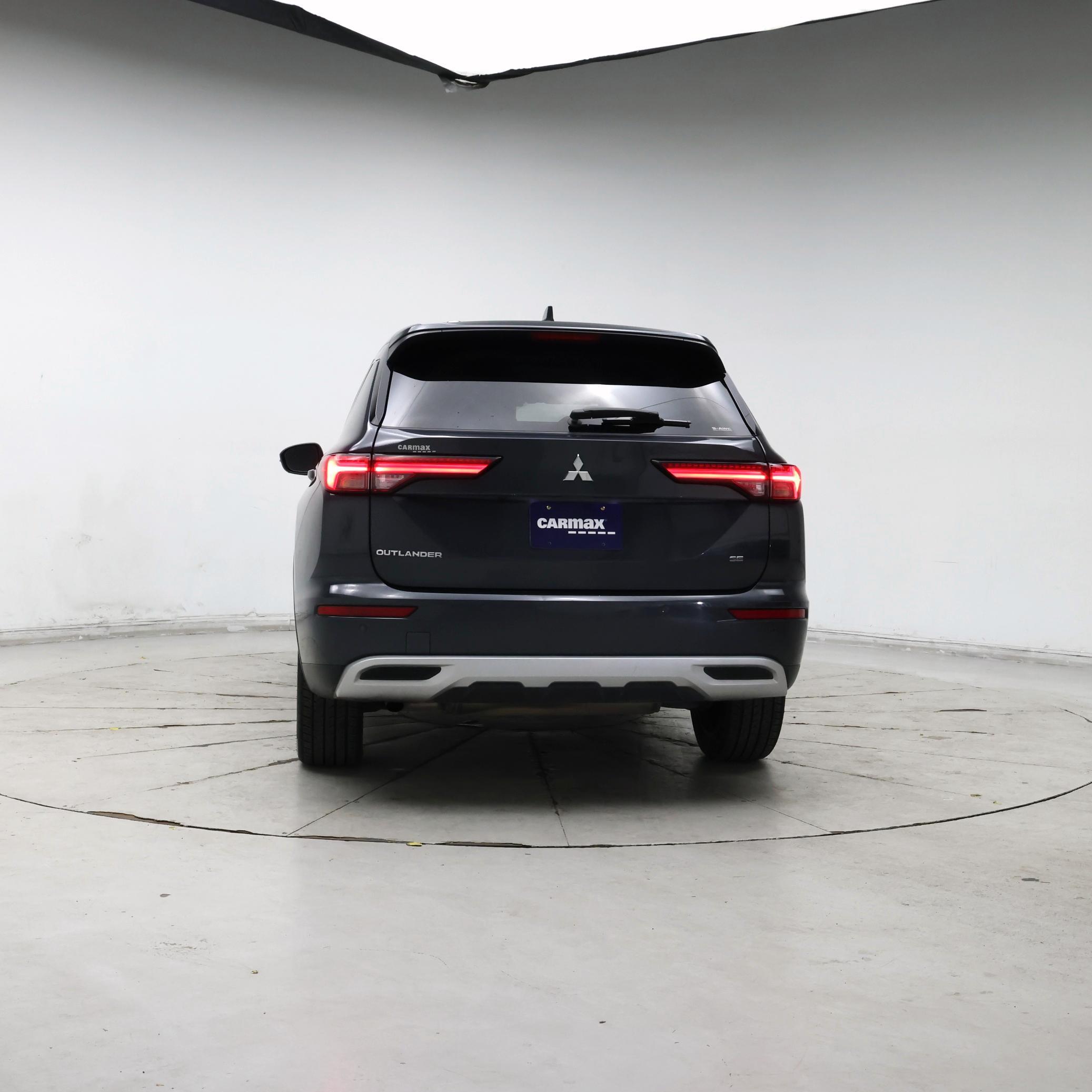 Thumbnail: 2024 Mitsubishi Outlander - 6