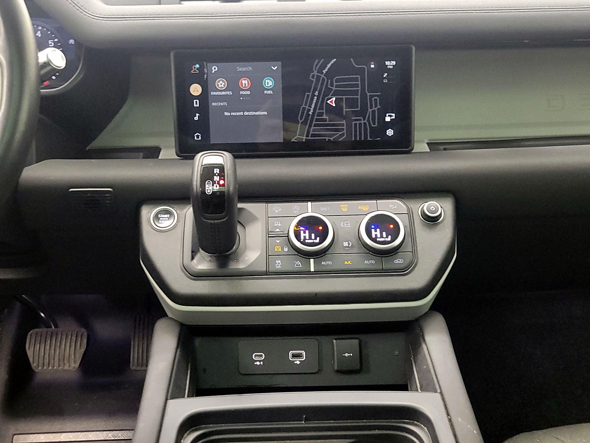 Thumbnail: 2020 Land Rover Defender - 18