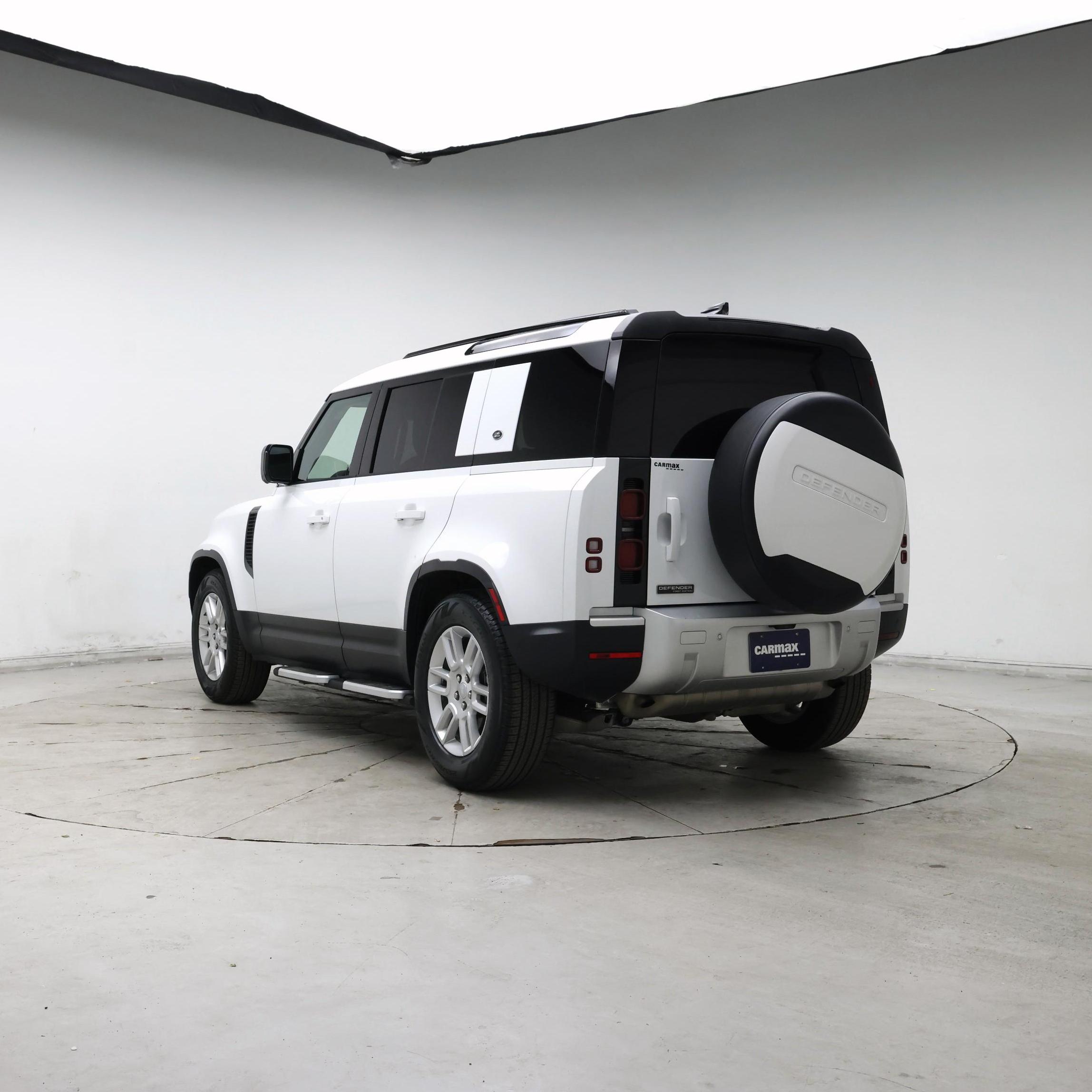 Thumbnail: 2020 Land Rover Defender - 2