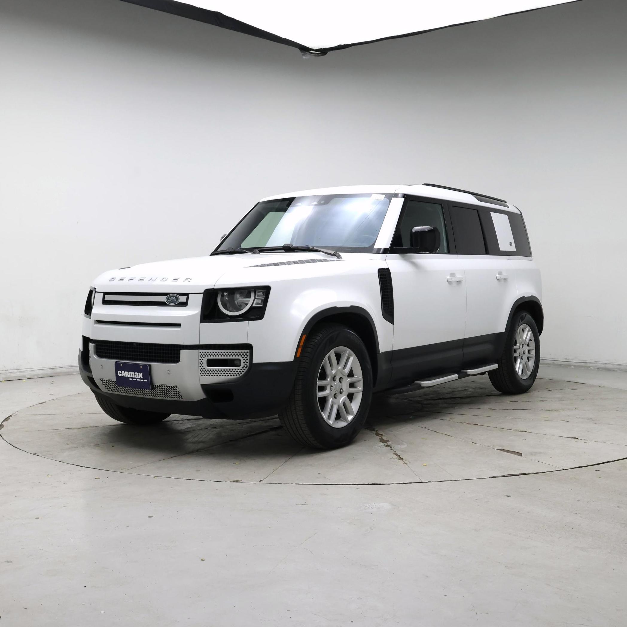 Thumbnail: 2020 Land Rover Defender - 4