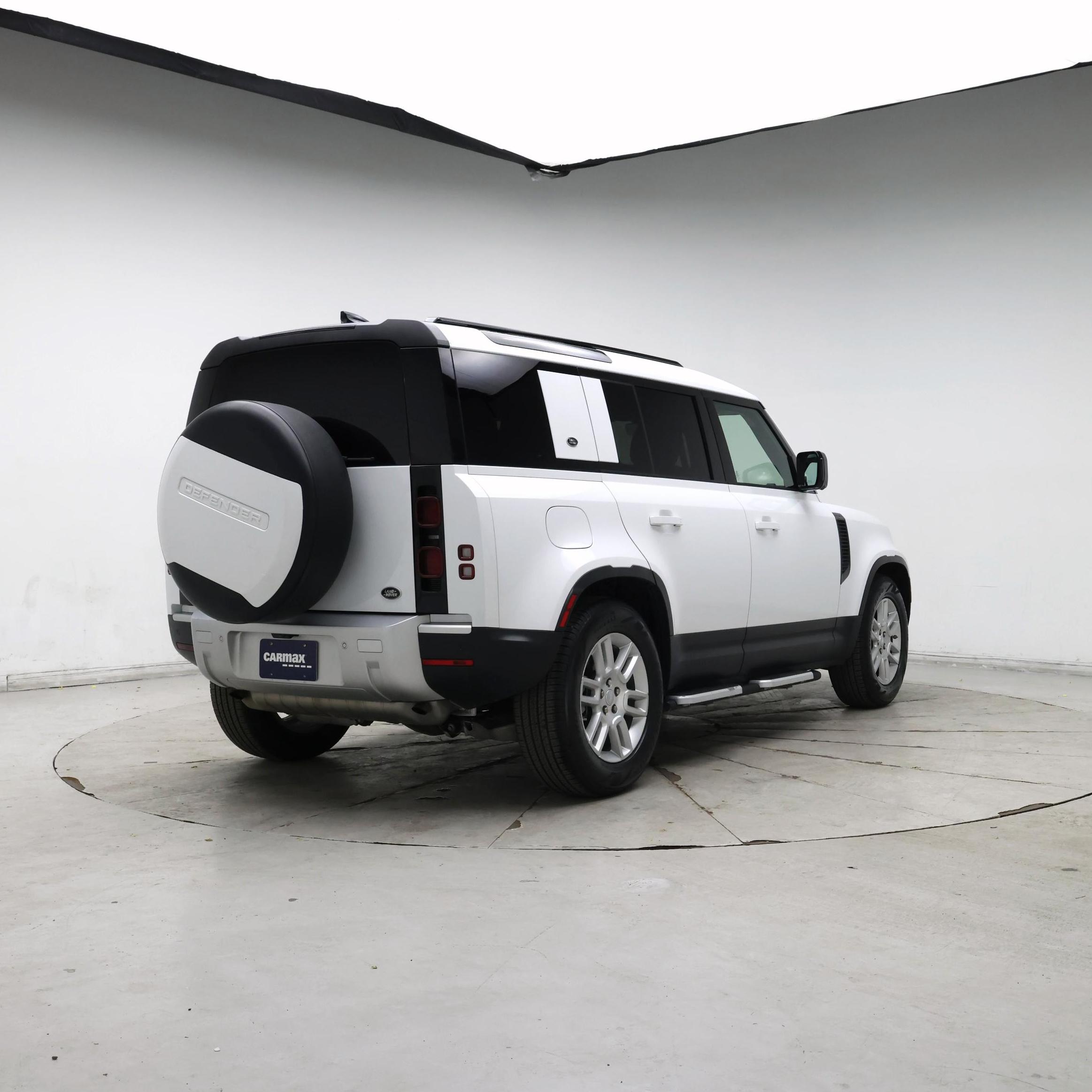 Thumbnail: 2020 Land Rover Defender - 8