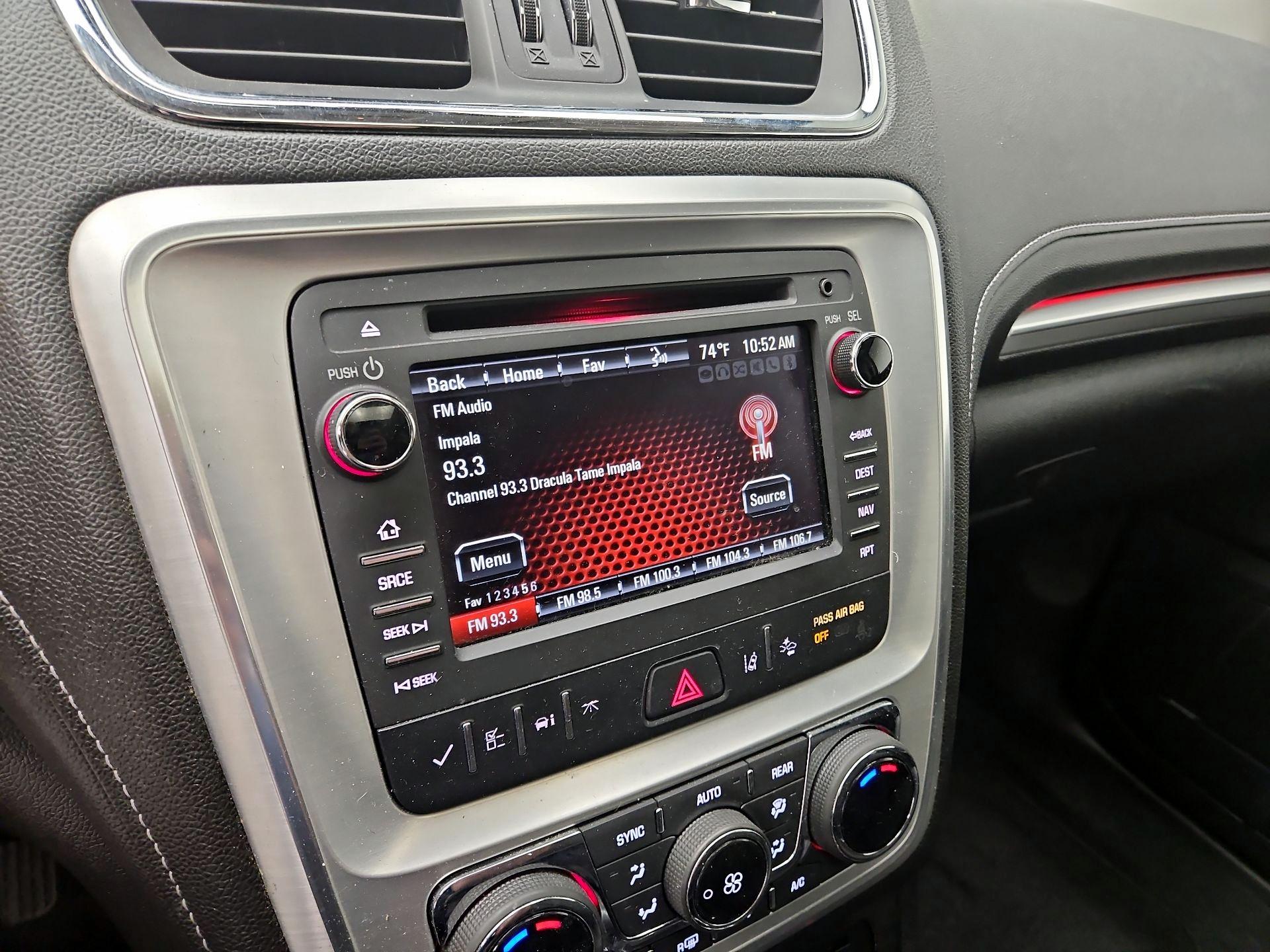 Thumbnail: 2017 GMC Acadia - 16