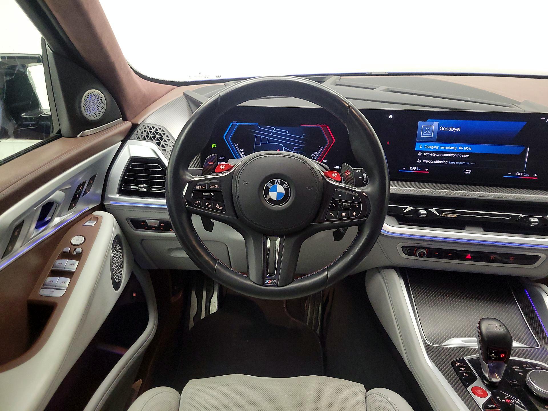 Thumbnail: 2023 BMW XM - 10