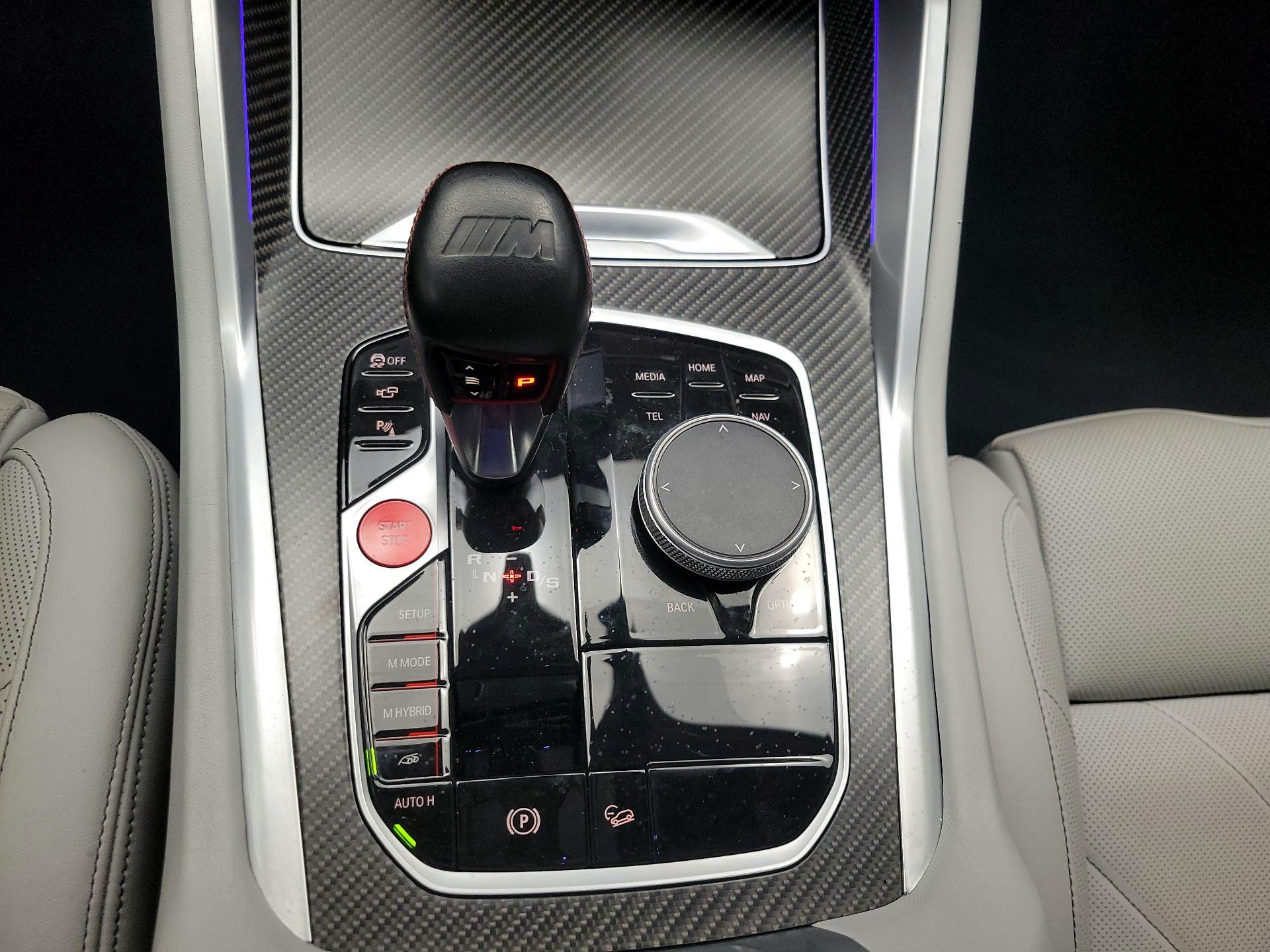 Thumbnail: 2023 BMW XM - 18