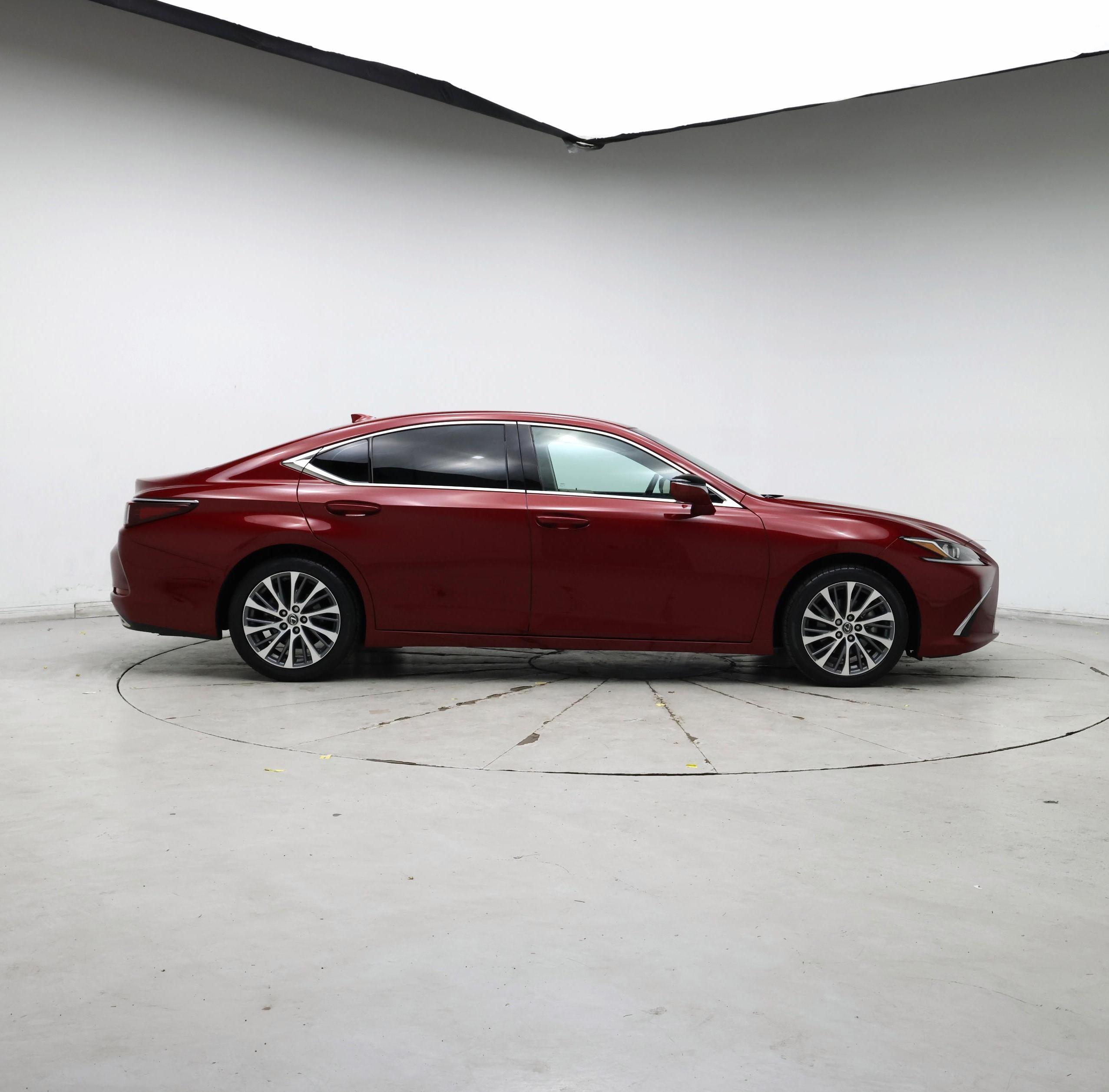 Thumbnail: 2021 Lexus ES - 7