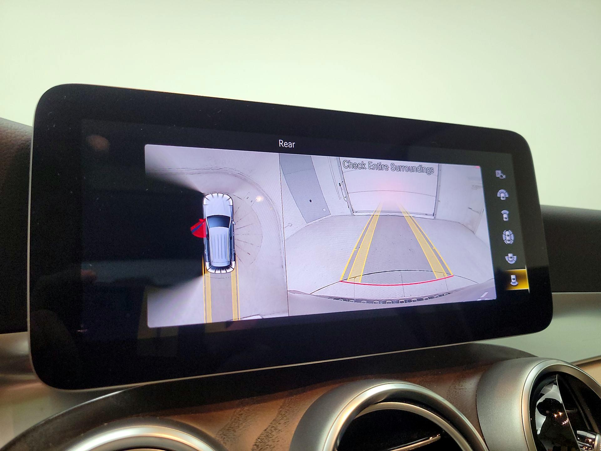 Thumbnail: 2021 Mercedes-Benz GLC - 15