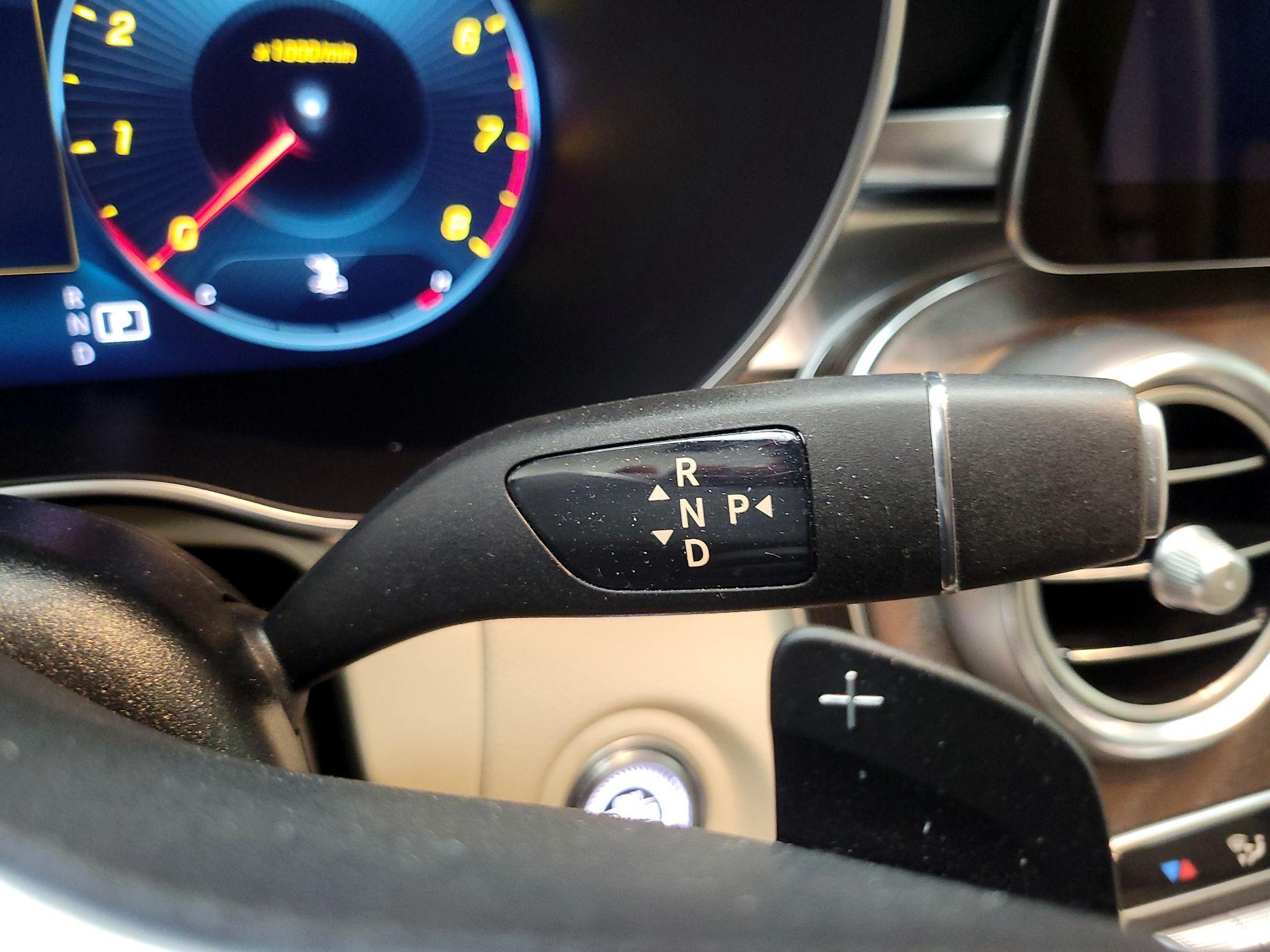 Thumbnail: 2021 Mercedes-Benz GLC - 18