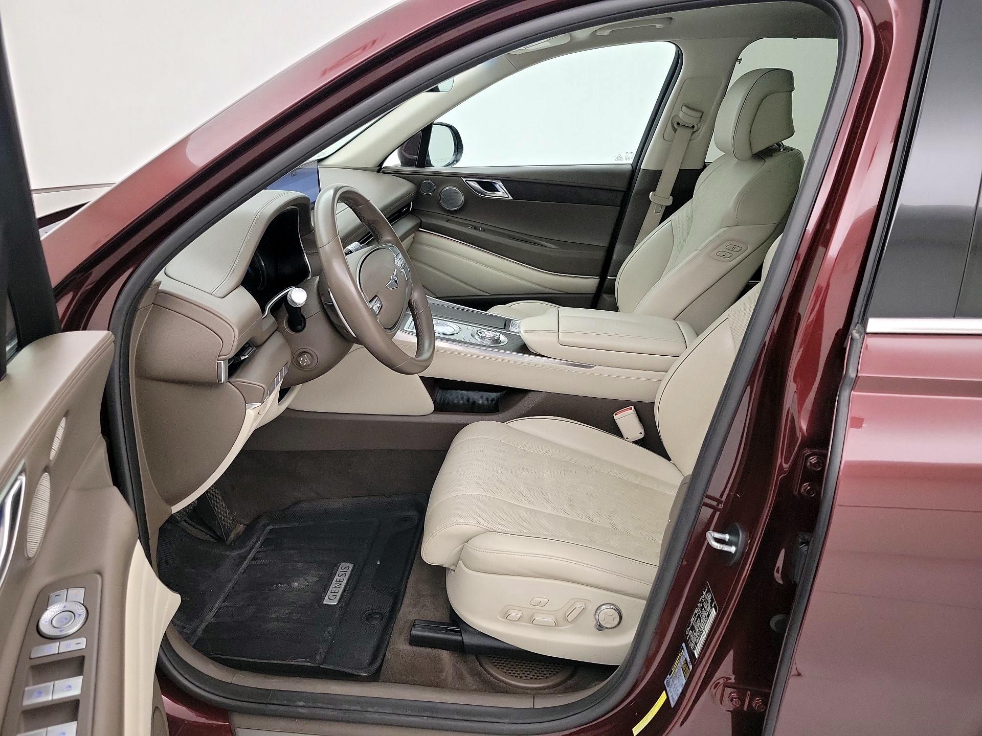 Thumbnail: 2021 Genesis GV80 - 11