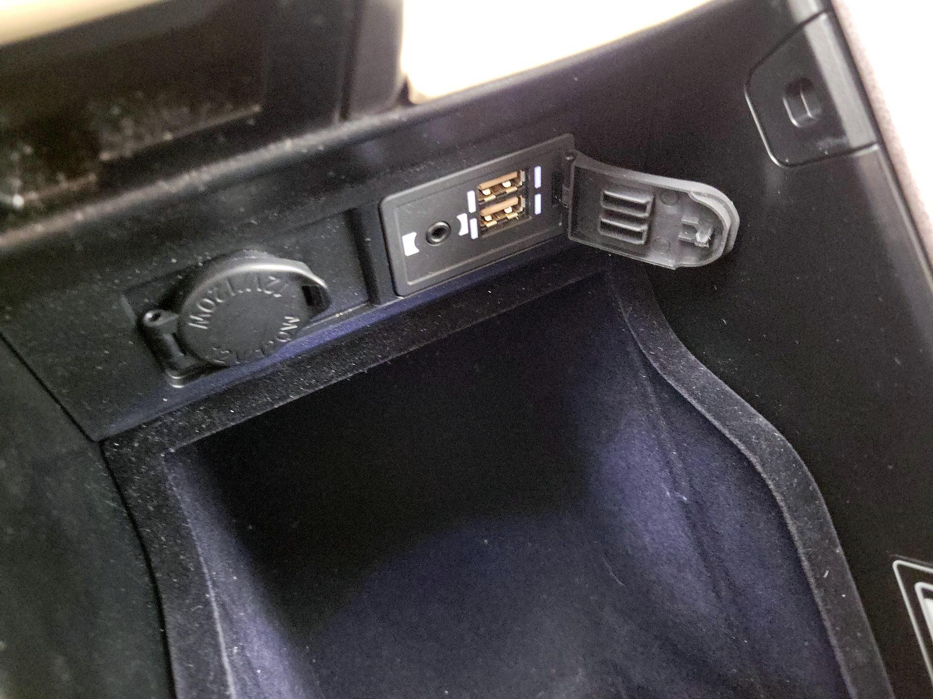 Thumbnail: 2017 Lexus RX - 19