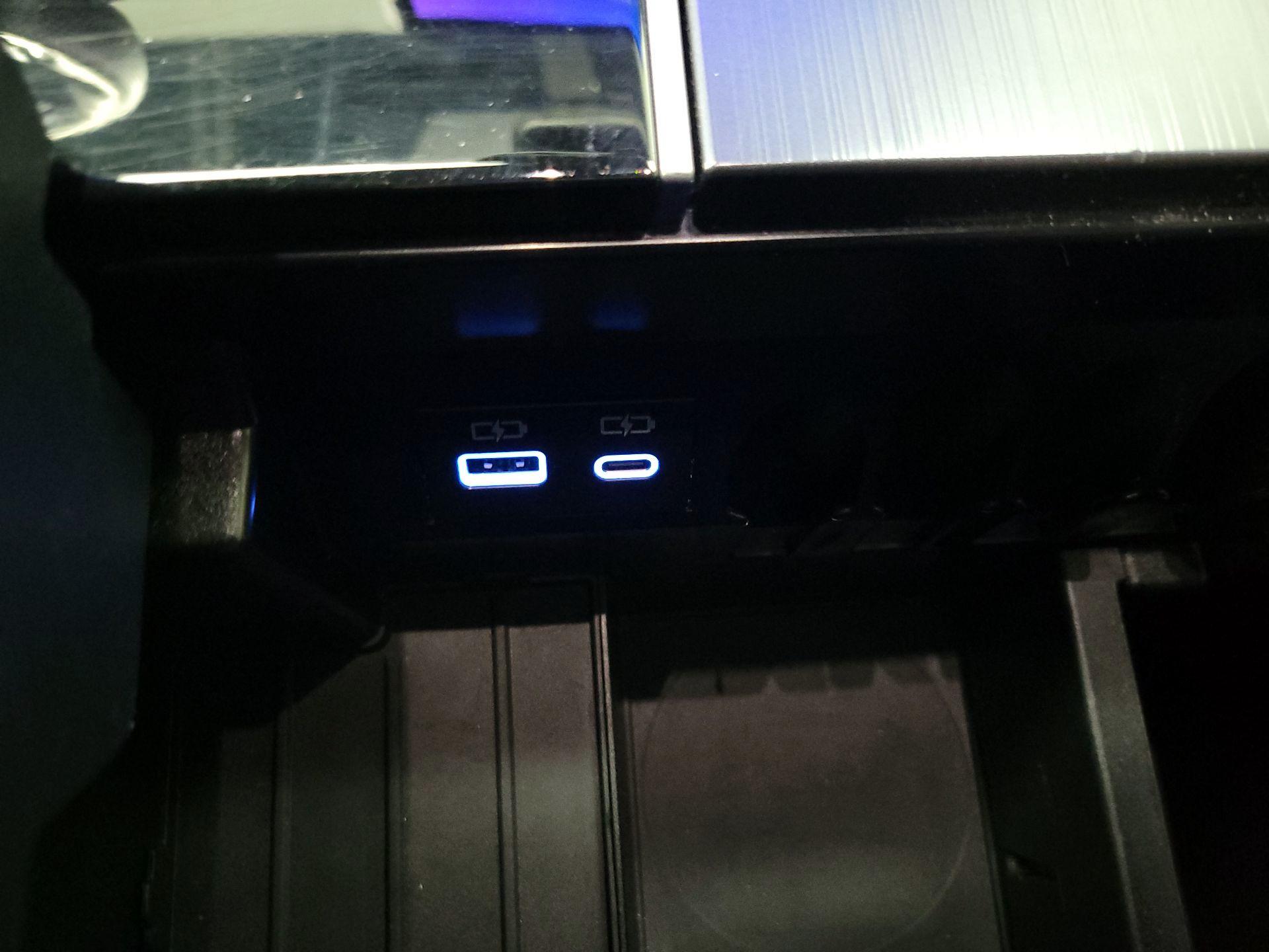 Thumbnail: 2024 Toyota Tundra - 18