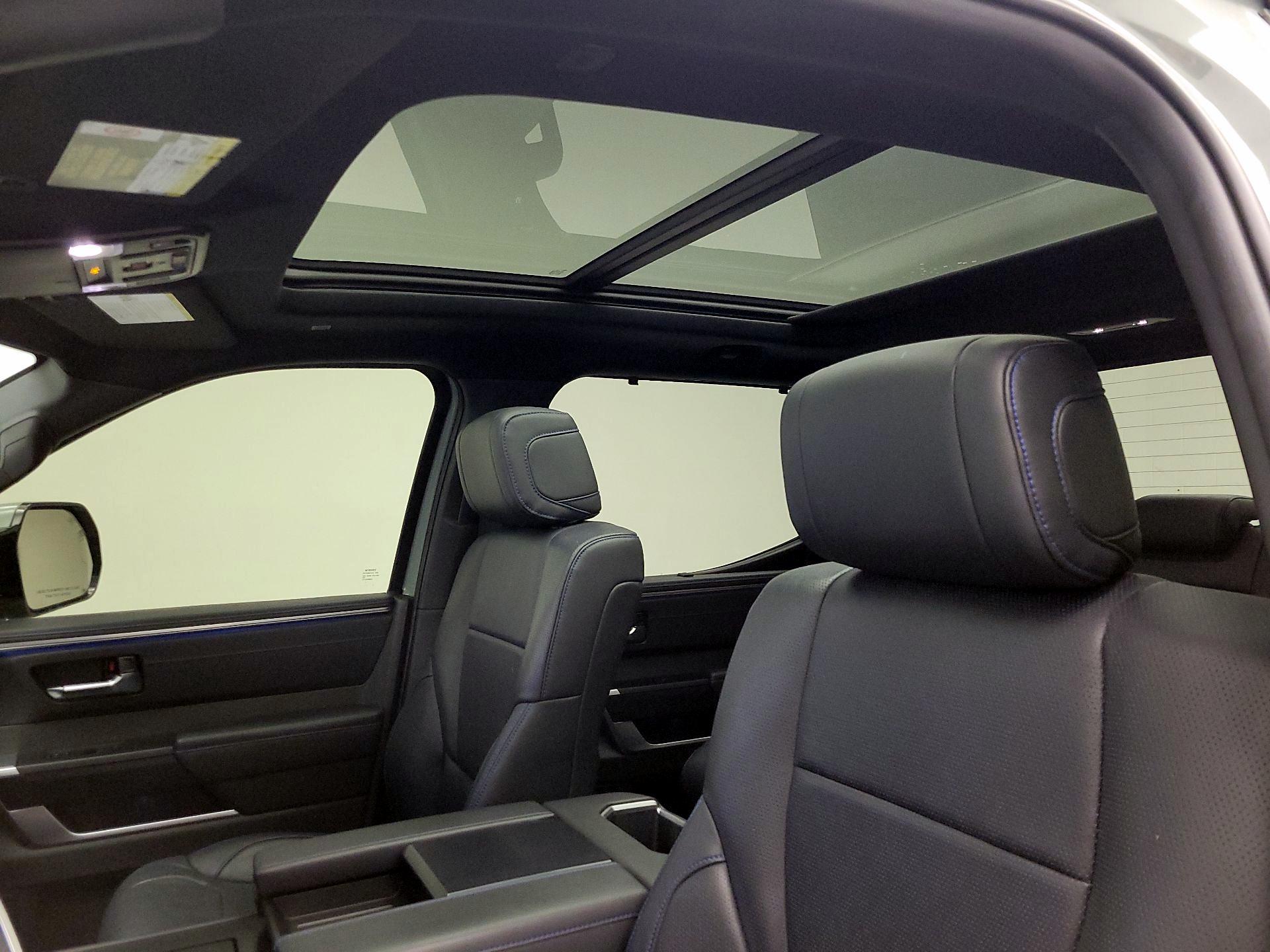 Thumbnail: 2024 Toyota Tundra - 19