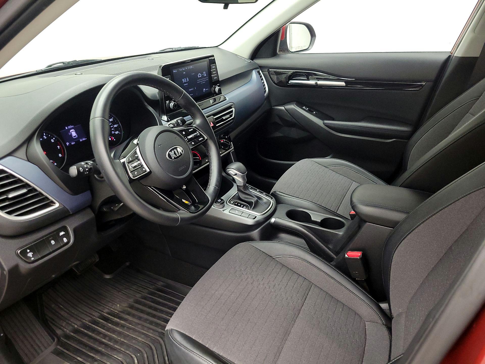 Thumbnail: 2021 Kia Seltos - 11