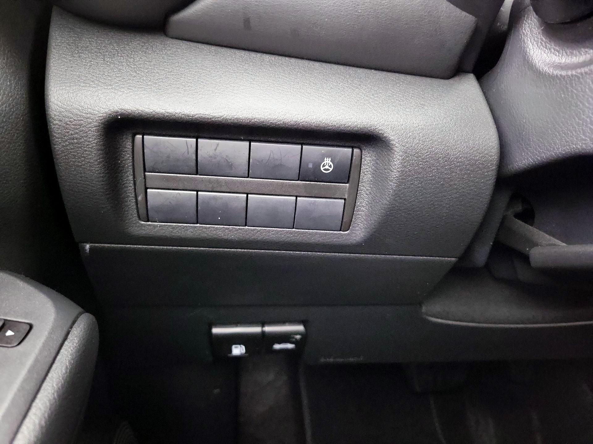 Thumbnail: 2023 Nissan Kicks - 13