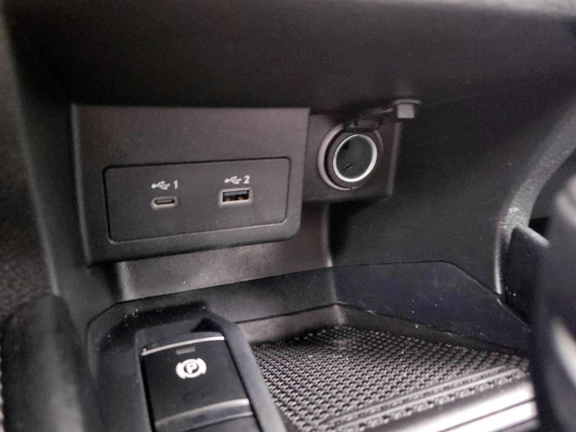 Thumbnail: 2023 Nissan Kicks - 18