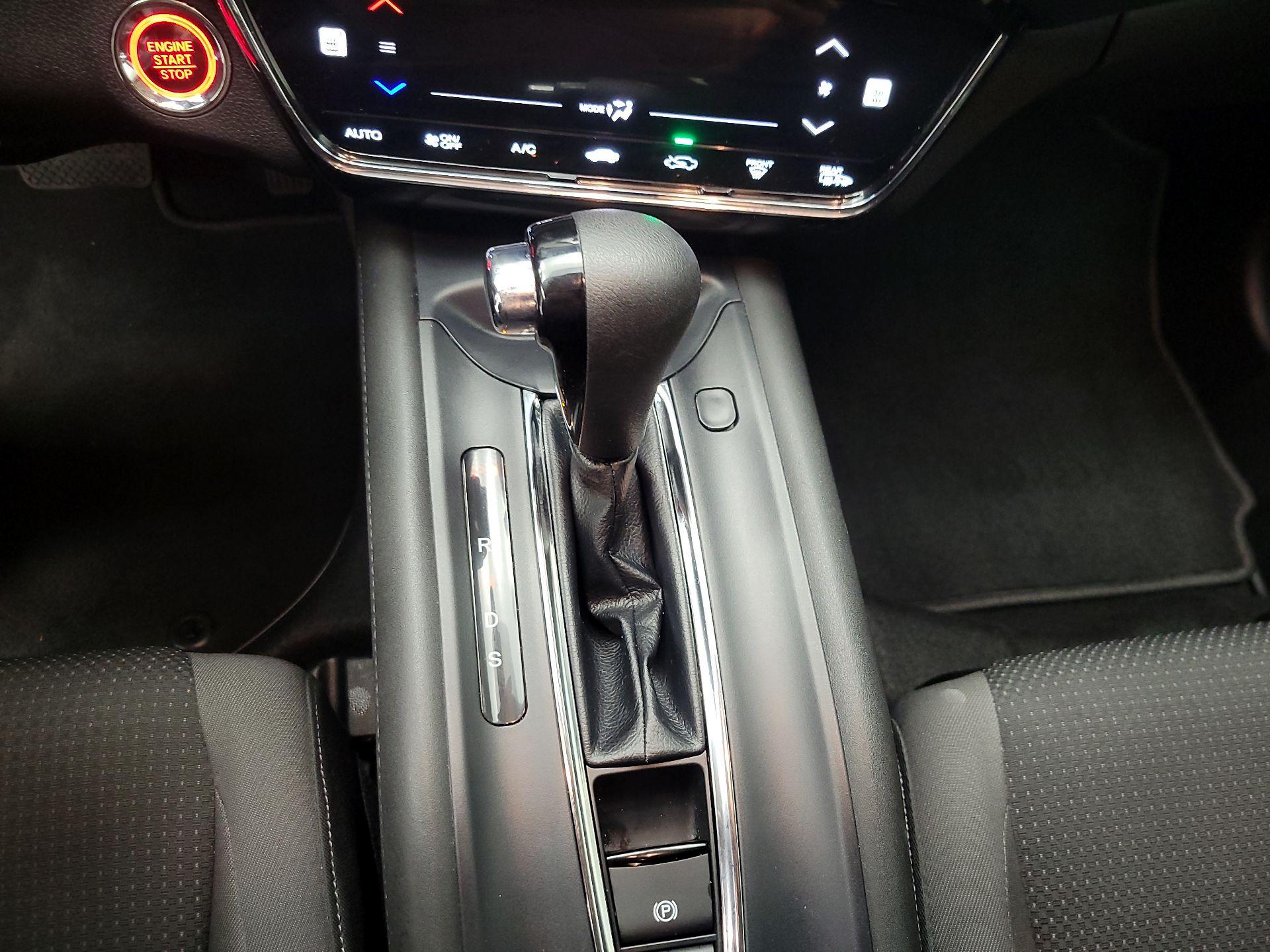 Thumbnail: 2019 Honda HR-V - 17