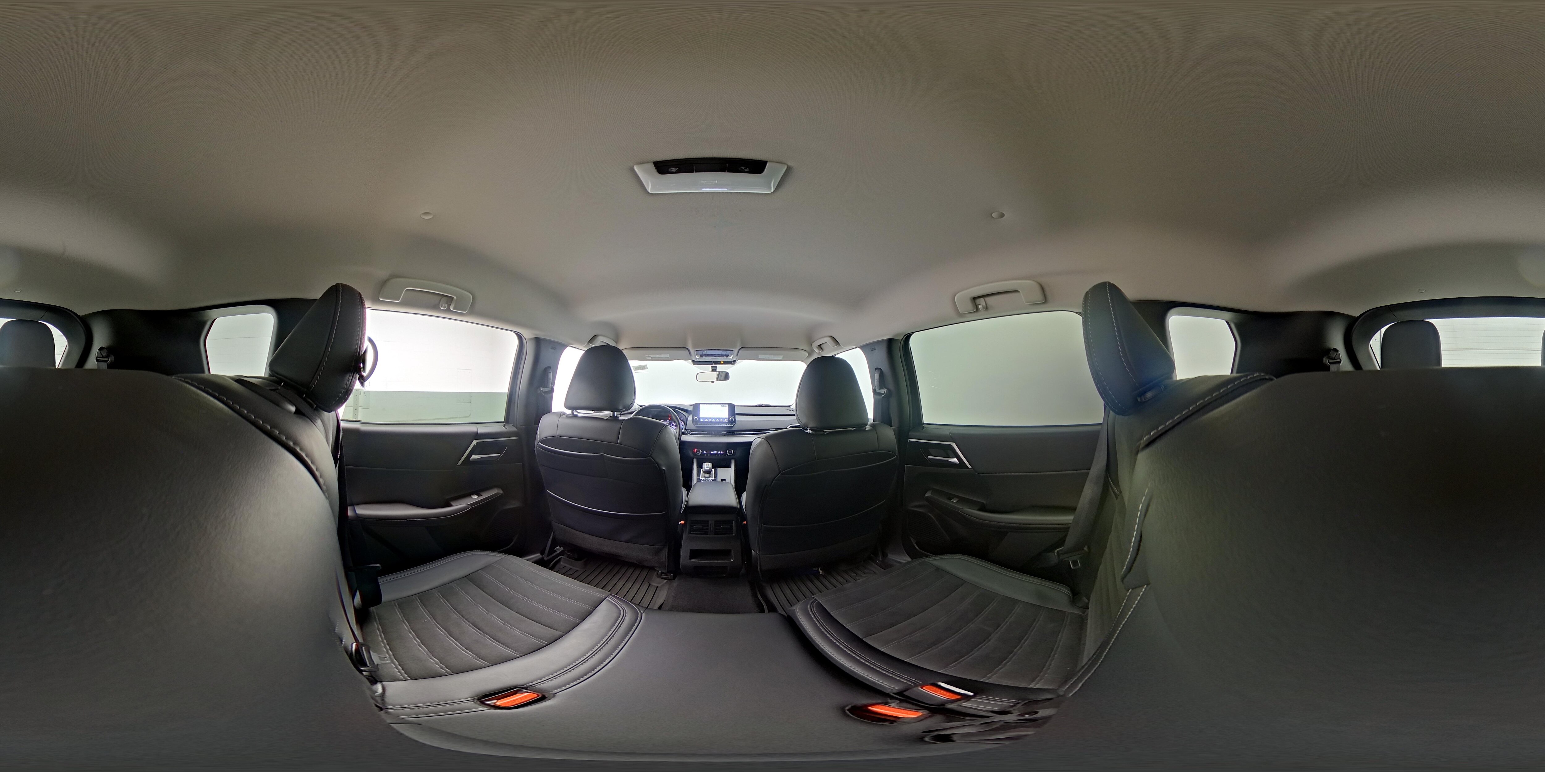 2024 Mitsubishi Outlander SE - Photo 28