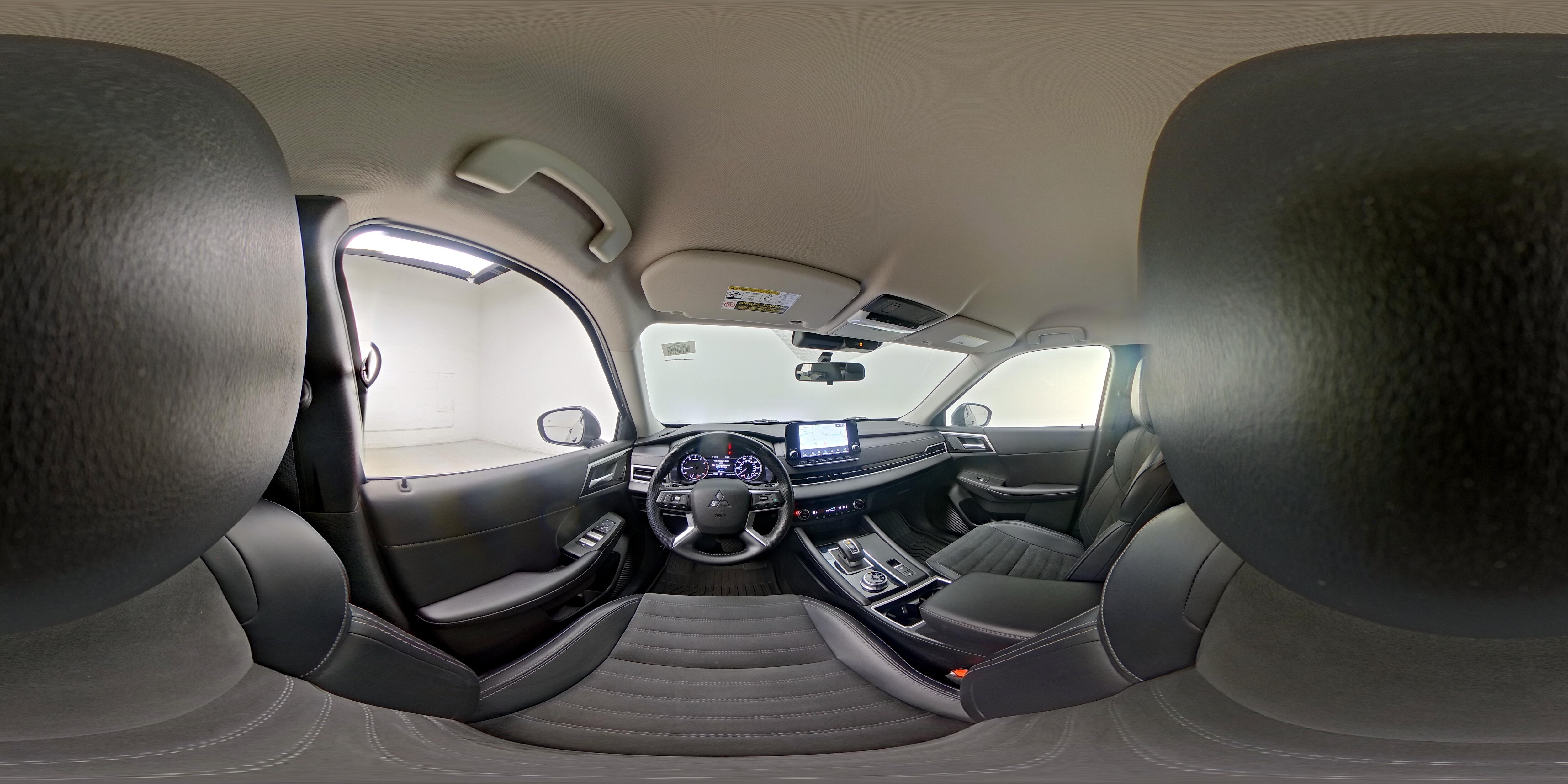2024 Mitsubishi Outlander SE - Photo 29