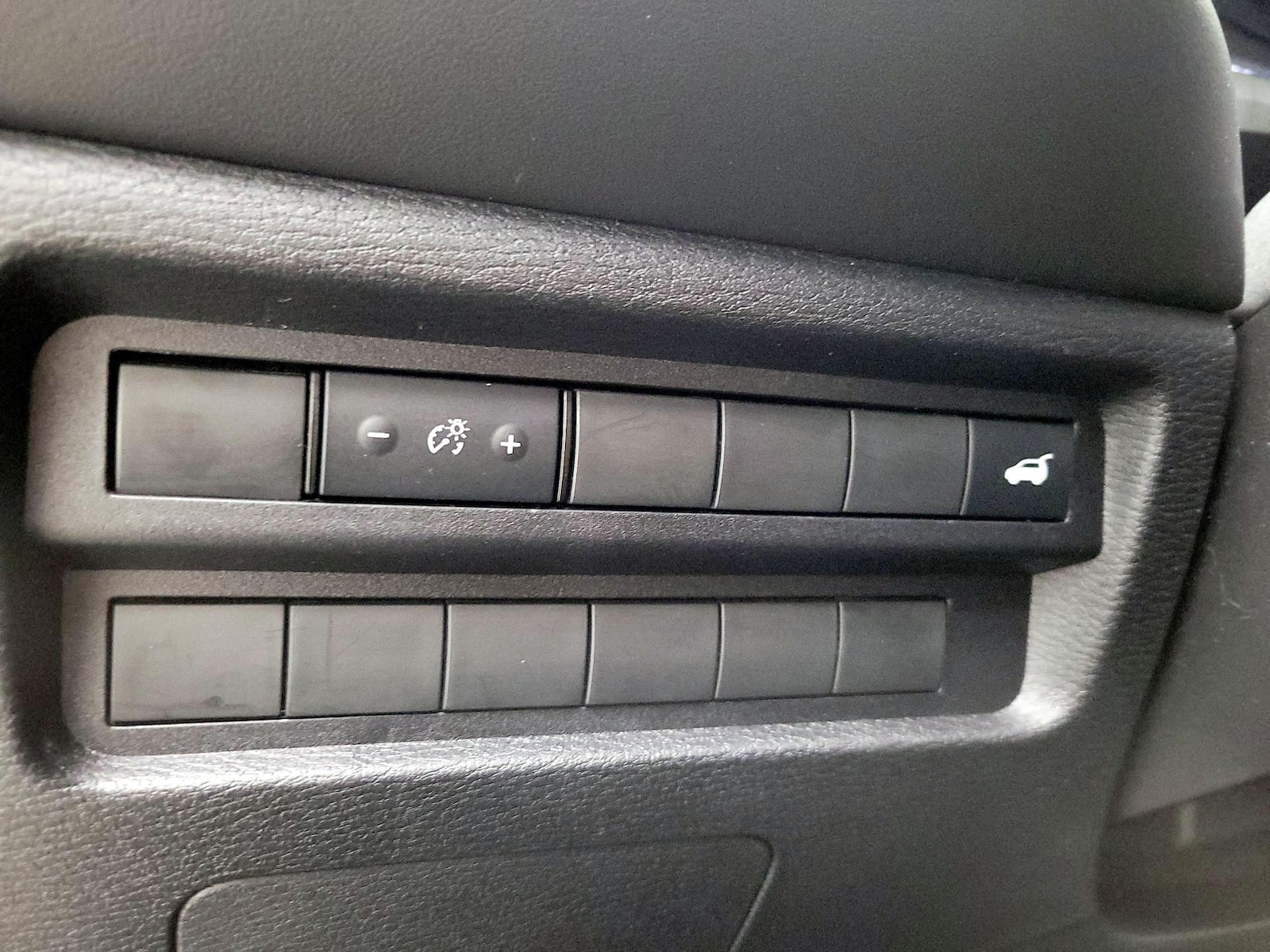 2024 Mitsubishi Outlander SE - Photo 14