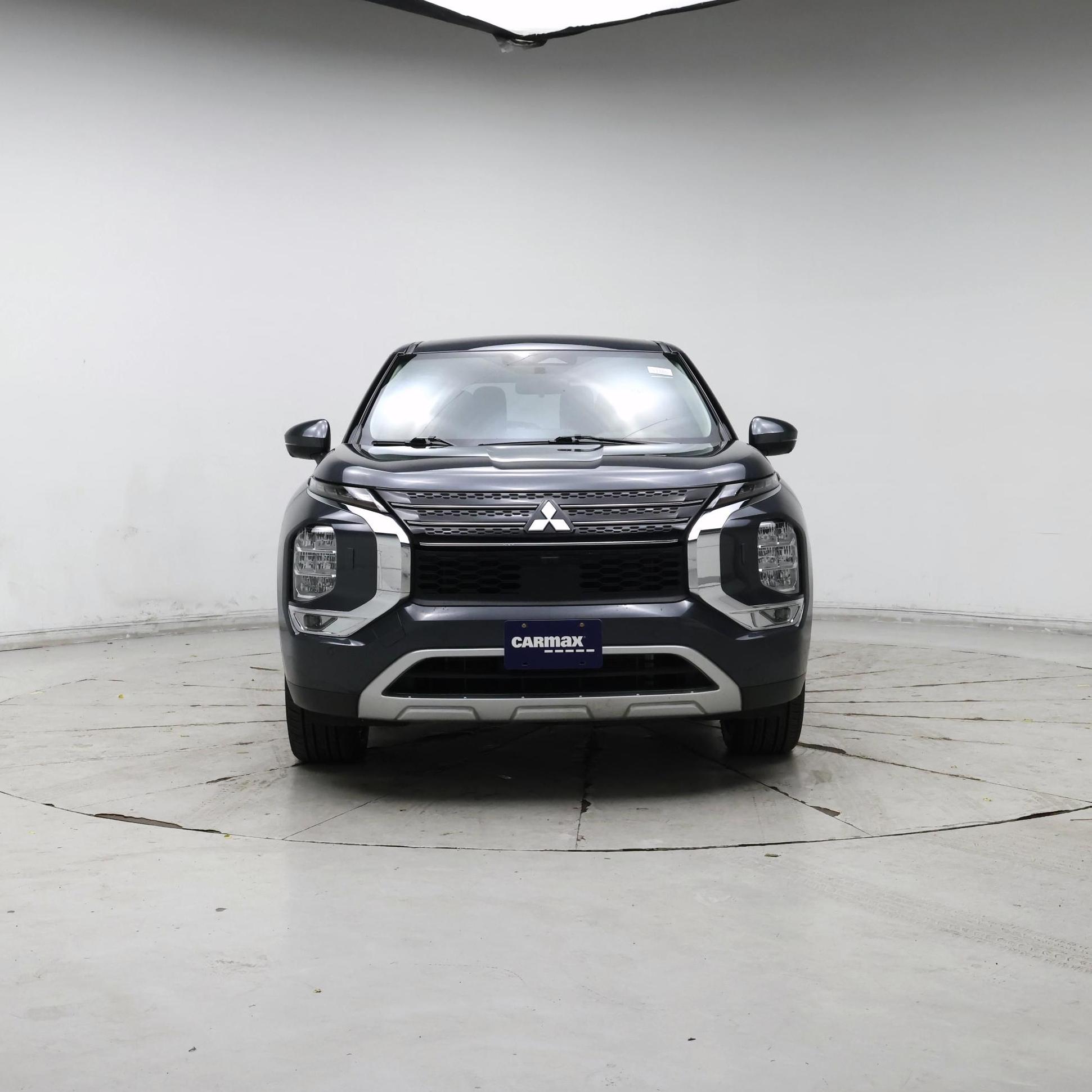 Thumbnail: 2024 Mitsubishi Outlander - 5