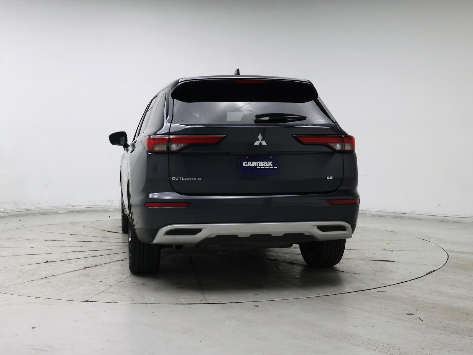 2024 Mitsubishi Outlander SE - Photo 7
