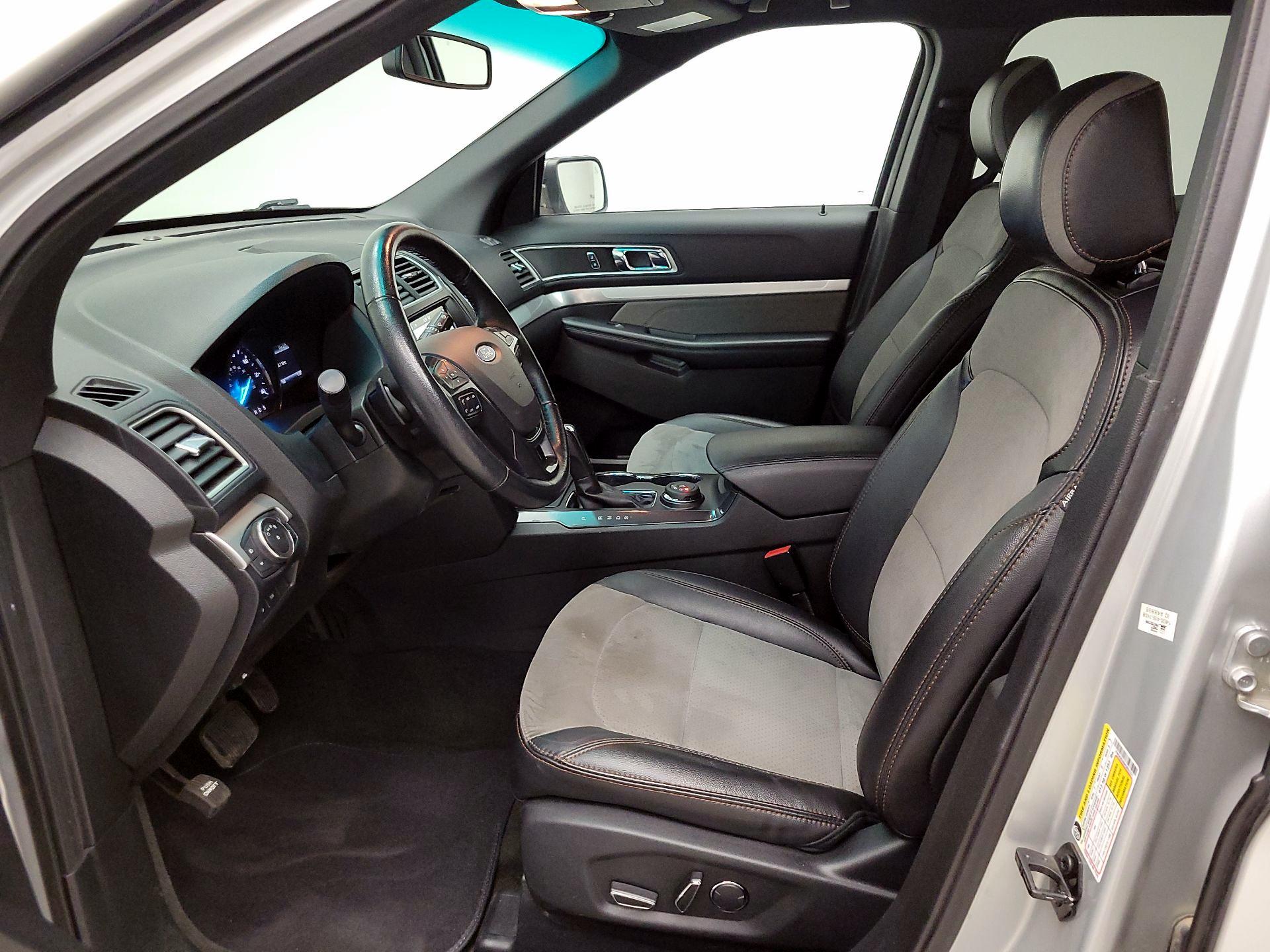 Thumbnail: 2017 Ford Explorer - 11