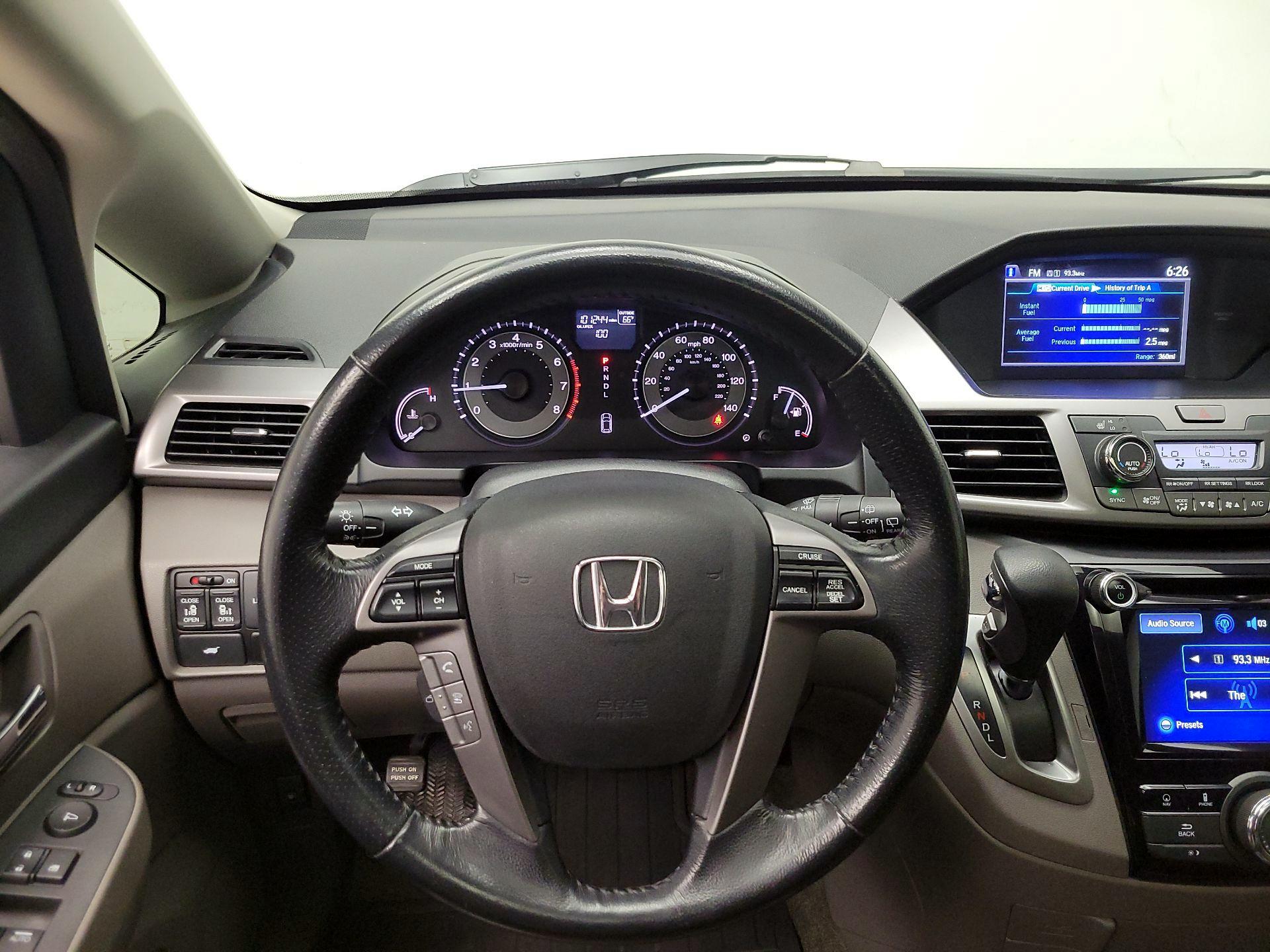 Thumbnail: 2016 Honda Odyssey - 10