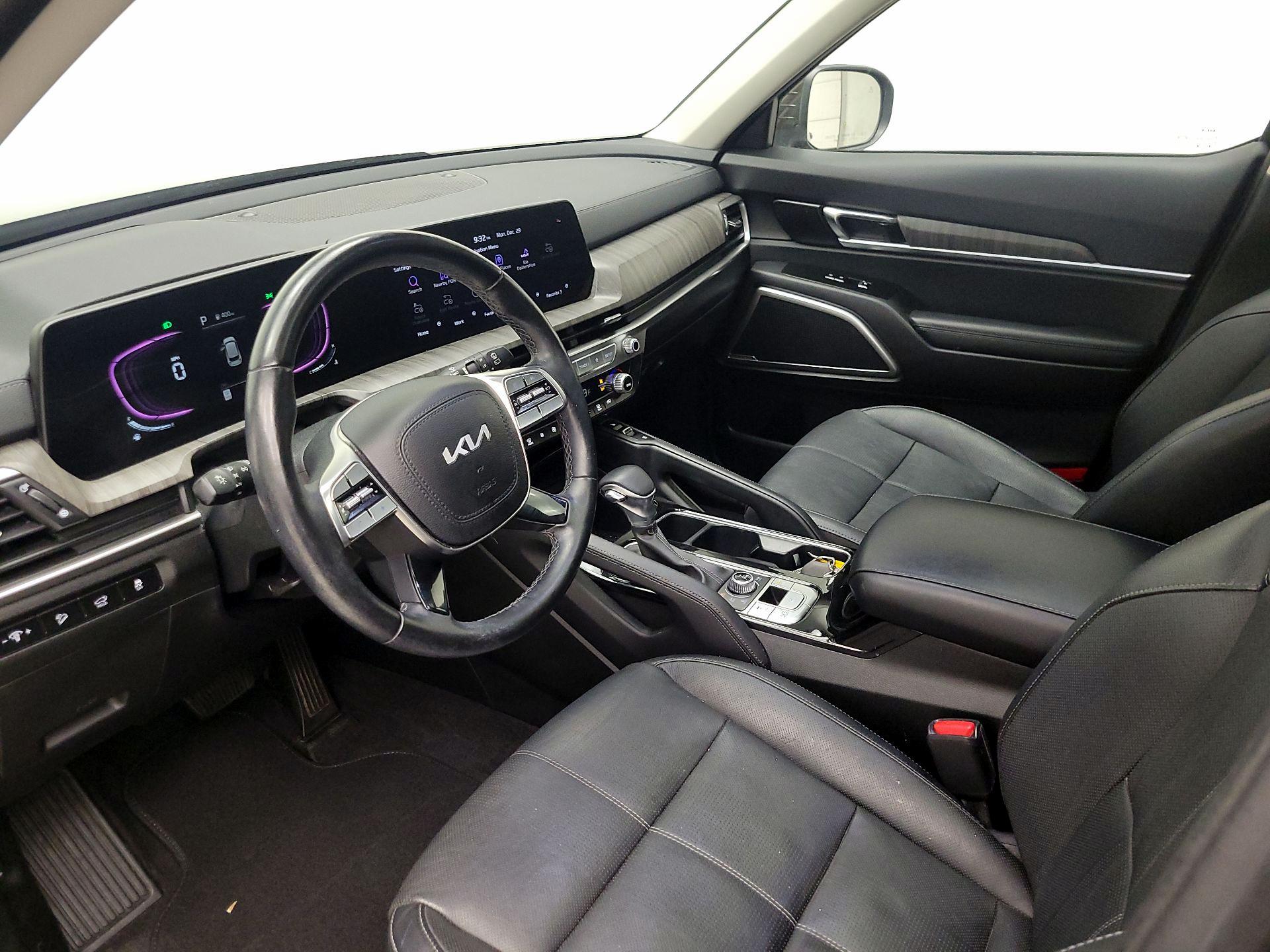 Thumbnail: 2023 Kia Telluride - 11