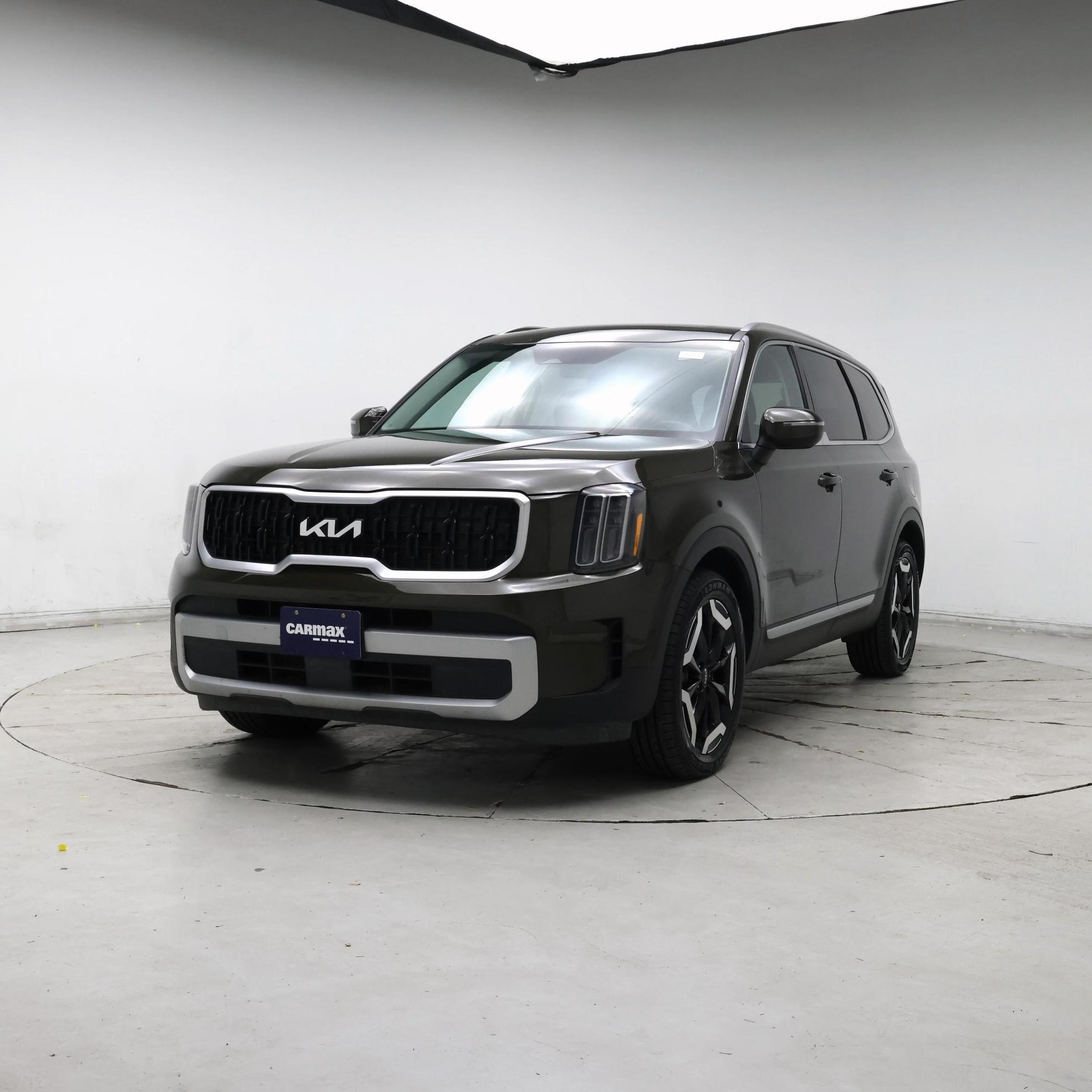 Thumbnail: 2023 Kia Telluride - 4