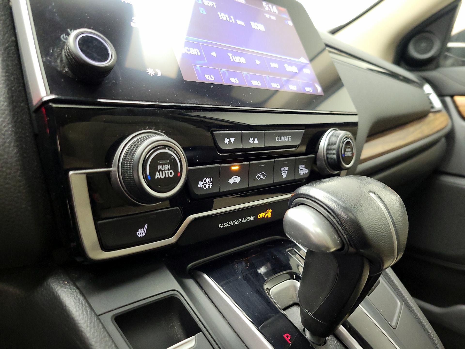 Thumbnail: 2017 Honda CR-V - 16