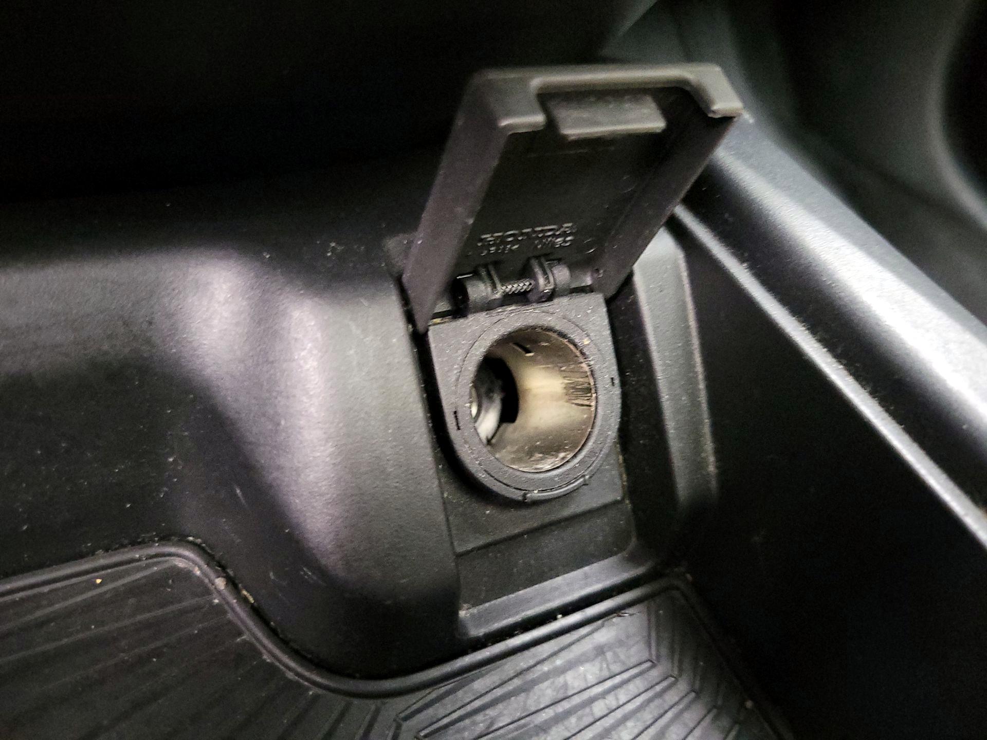 Thumbnail: 2017 Honda CR-V - 18