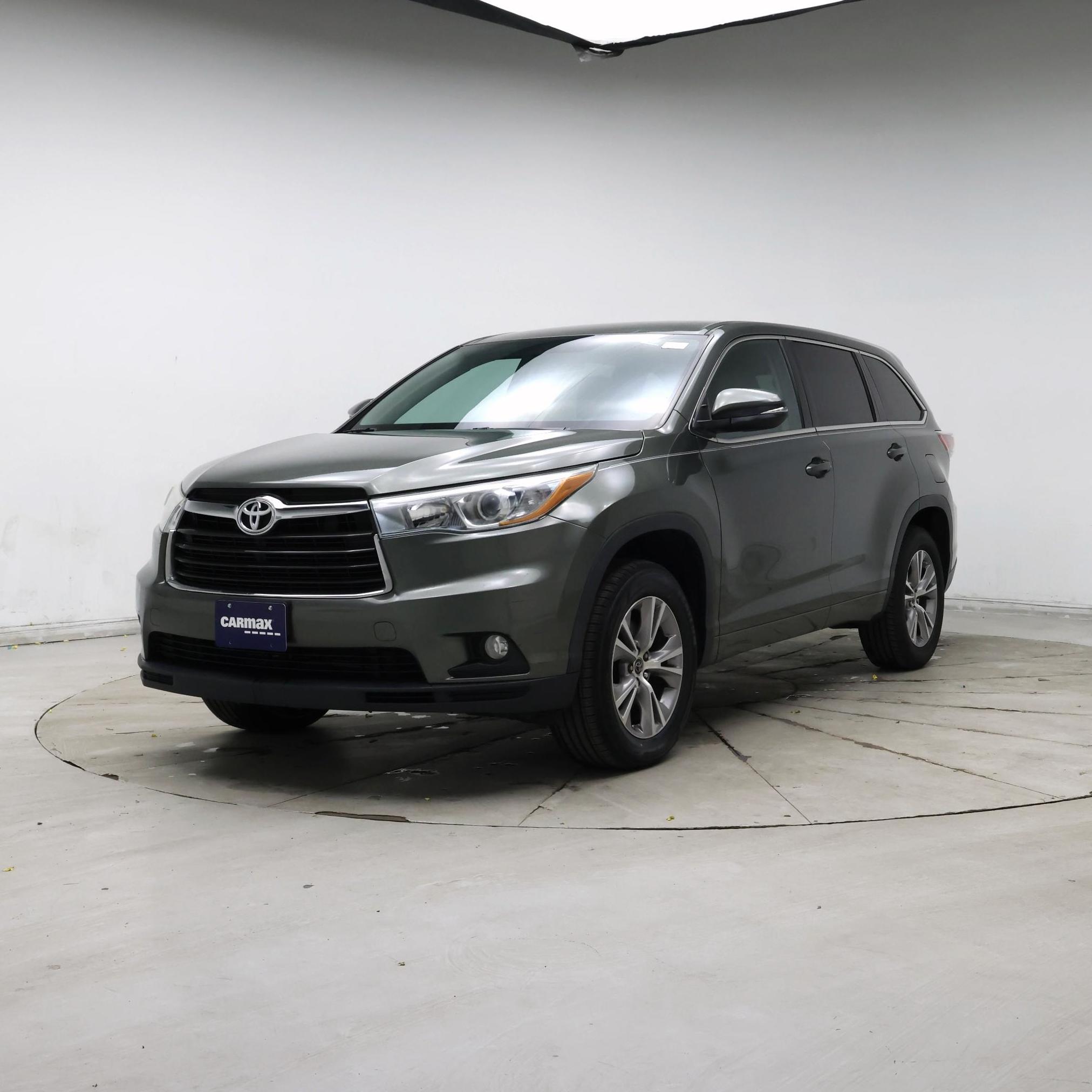 Thumbnail: 2016 Toyota Highlander - 4