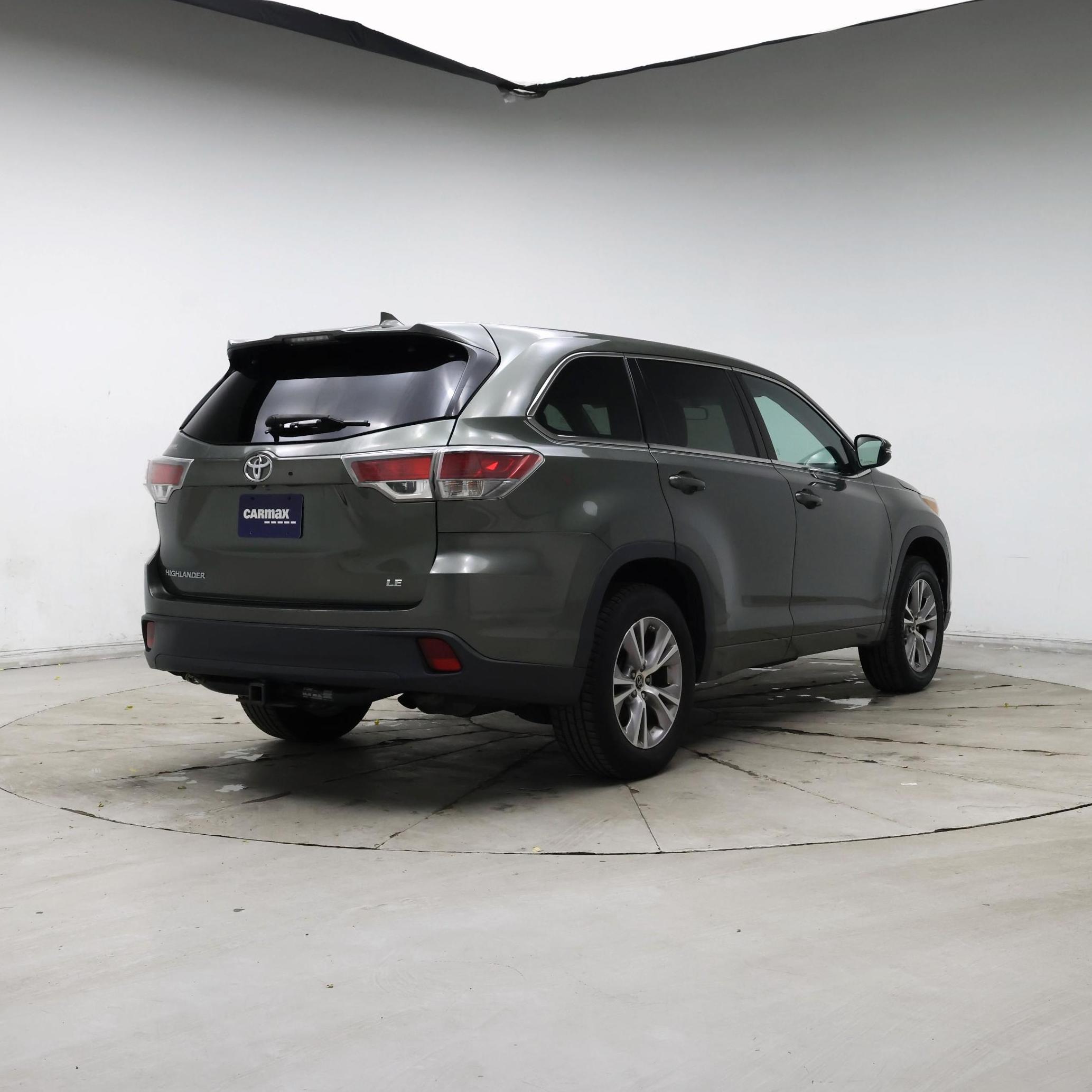 Thumbnail: 2016 Toyota Highlander - 8