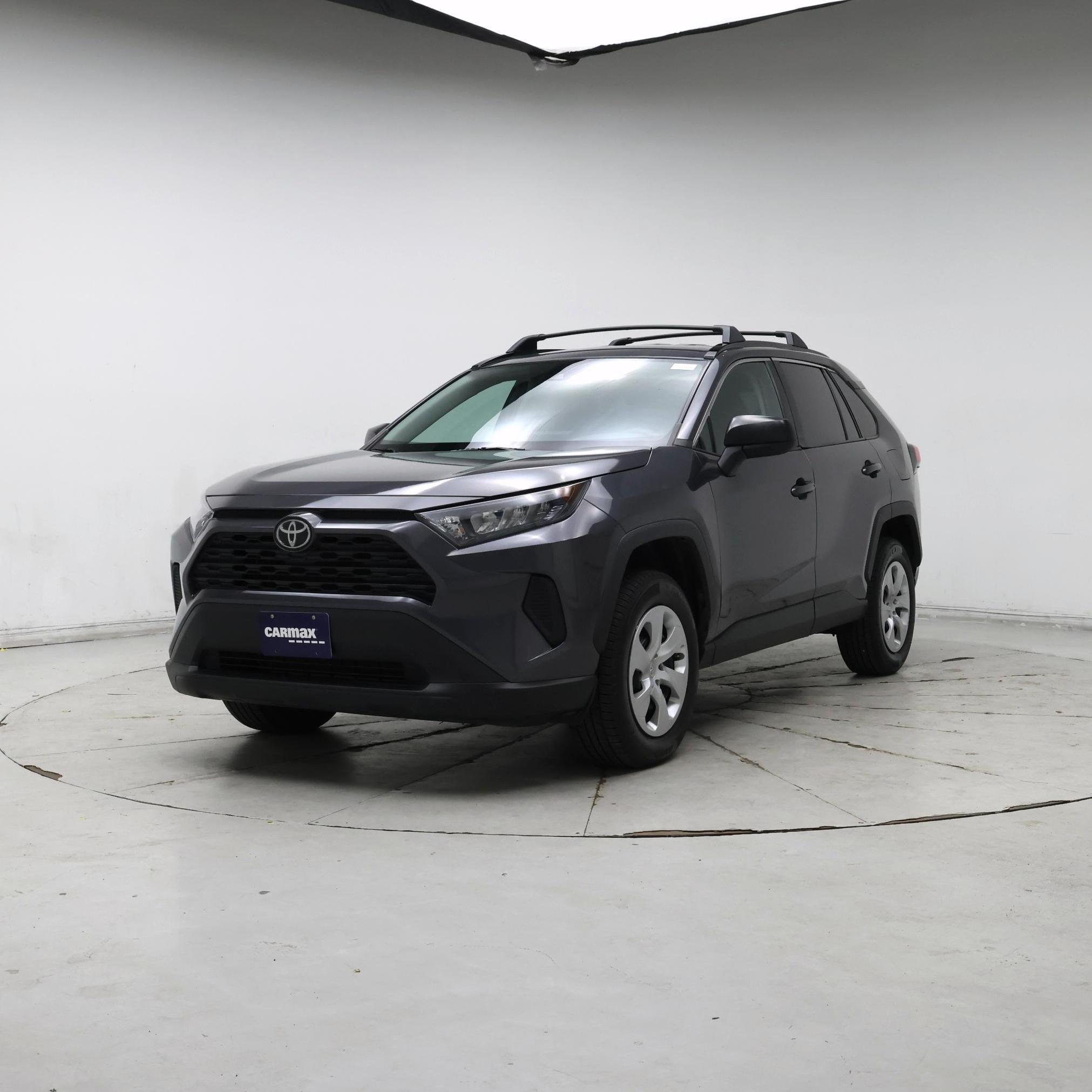 Thumbnail: 2021 Toyota RAV4 - 4