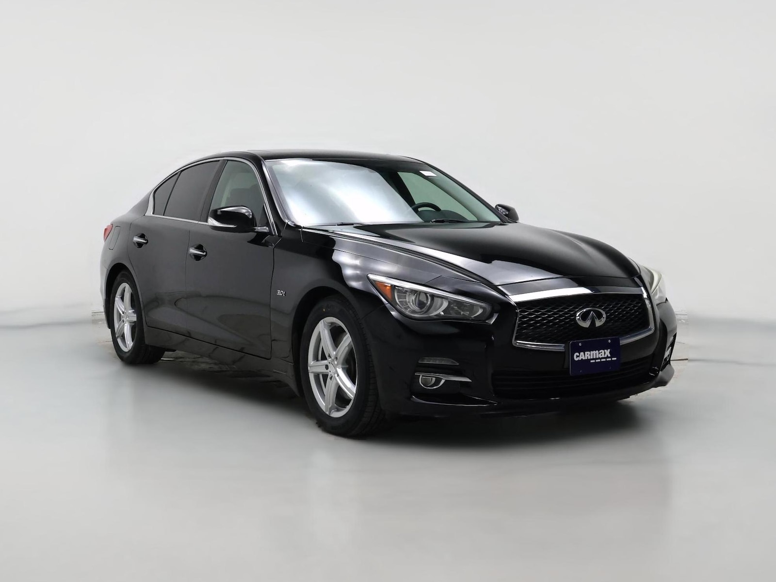 2017 INFINITI Q50 Premium