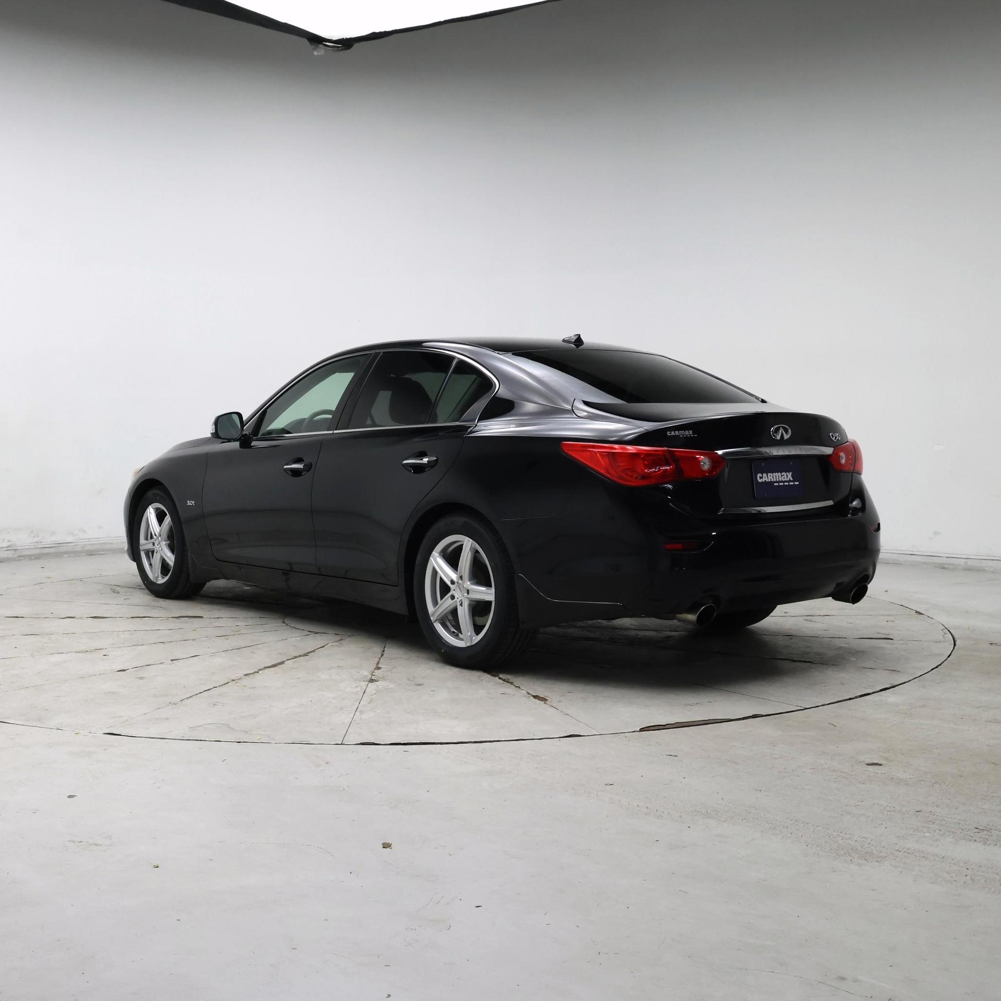 Thumbnail: 2017 INFINITI Q50 - 2