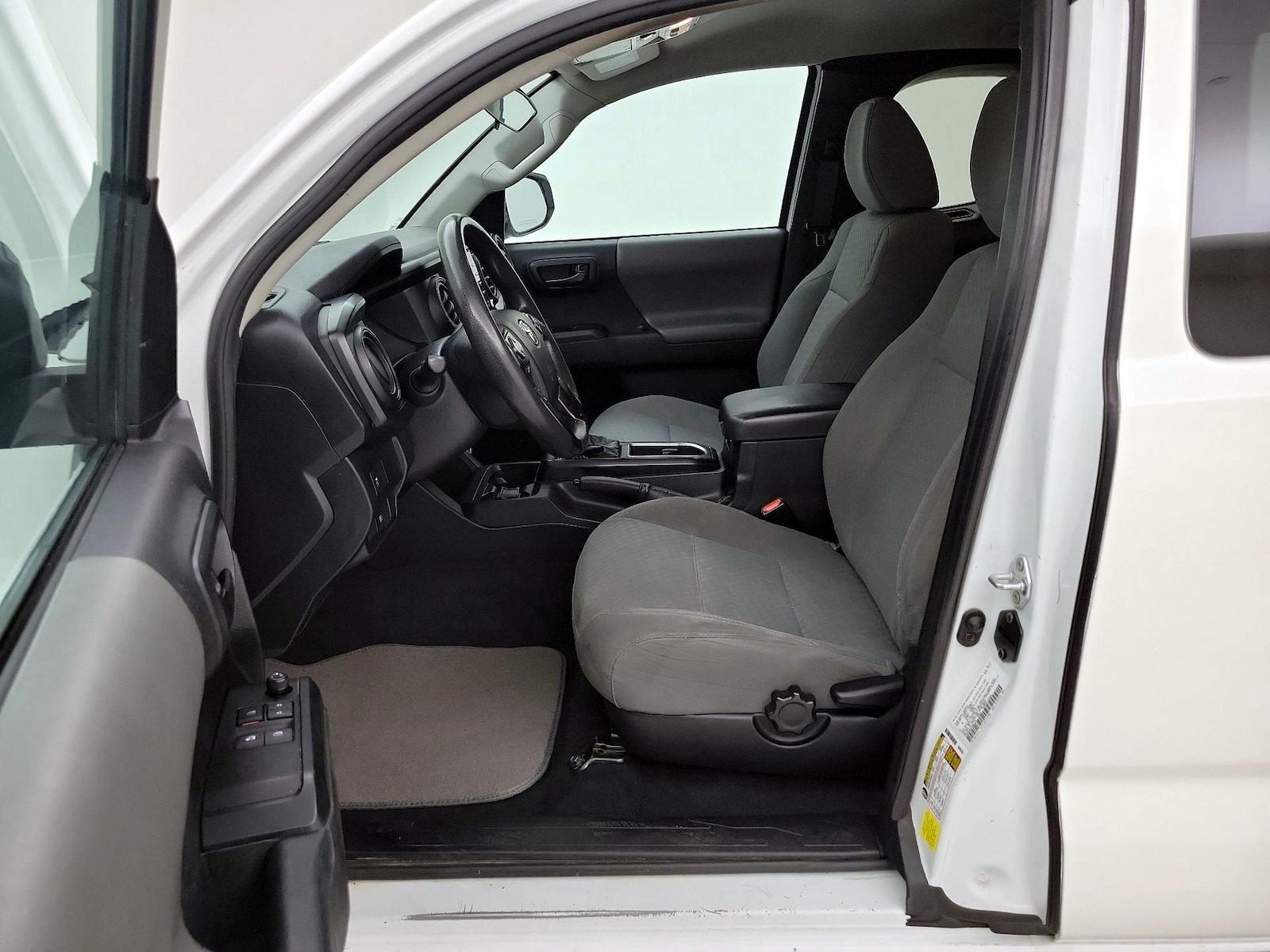 2021 Toyota Tacoma SR - Photo 12