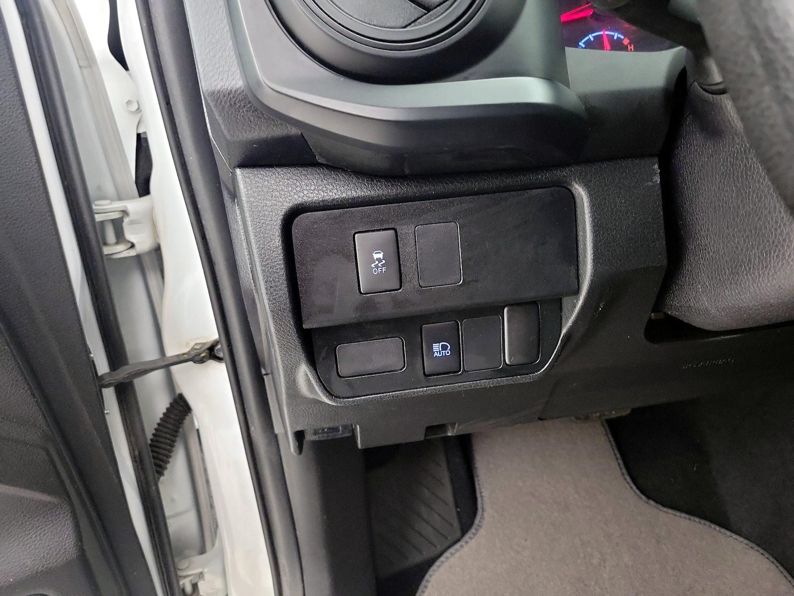 2021 Toyota Tacoma SR - Photo 14