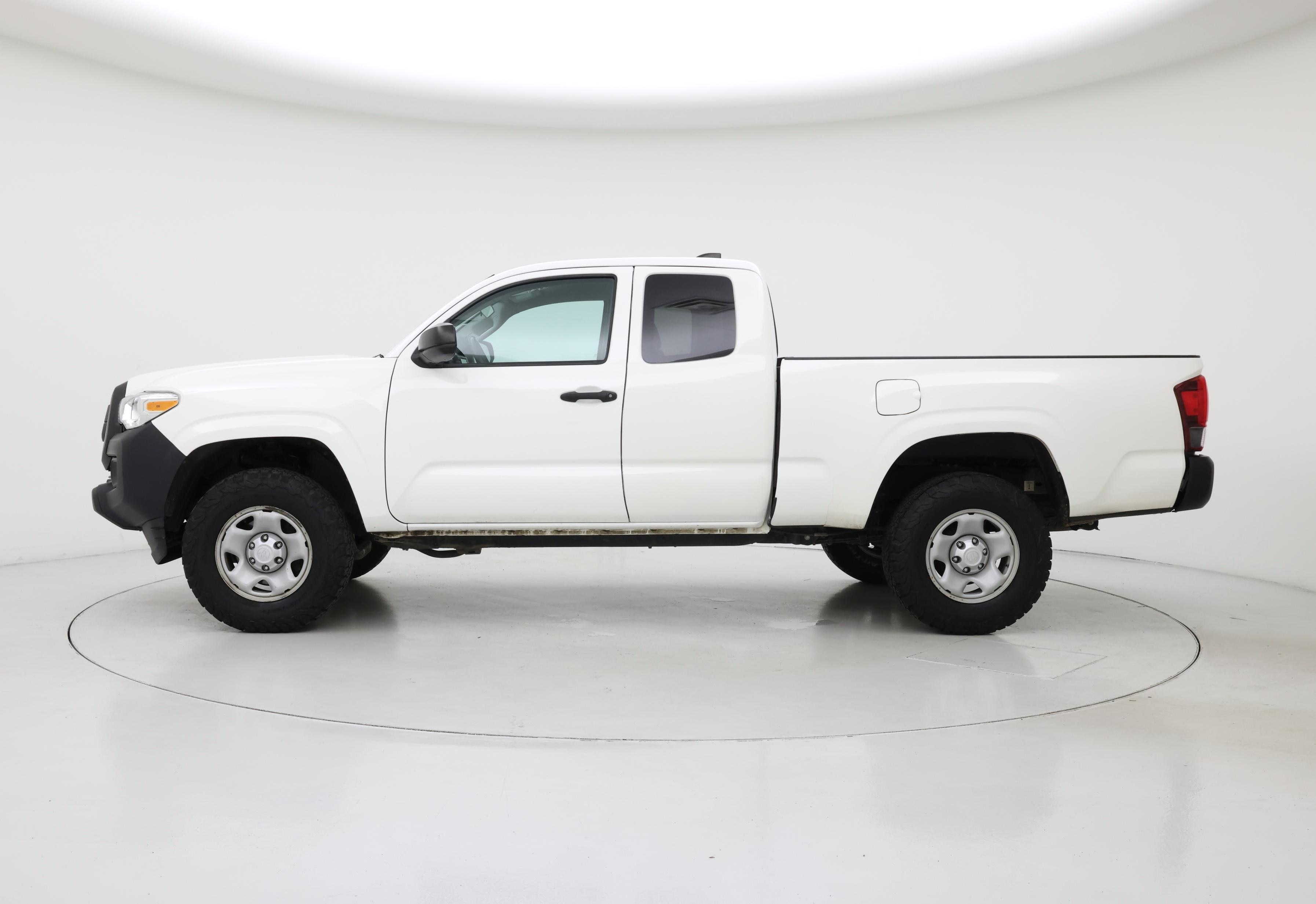Thumbnail: 2021 Toyota Tacoma - 3