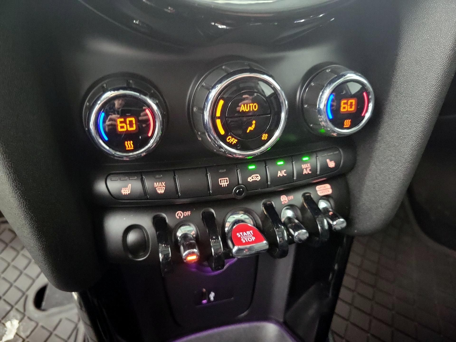 Thumbnail: 2023 MINI Cooper Hardtop - 16